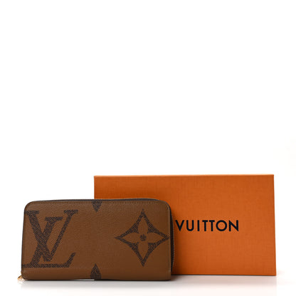 Louis Vuitton Reverse Monogram Giant Zippy Wallet 8 of 8