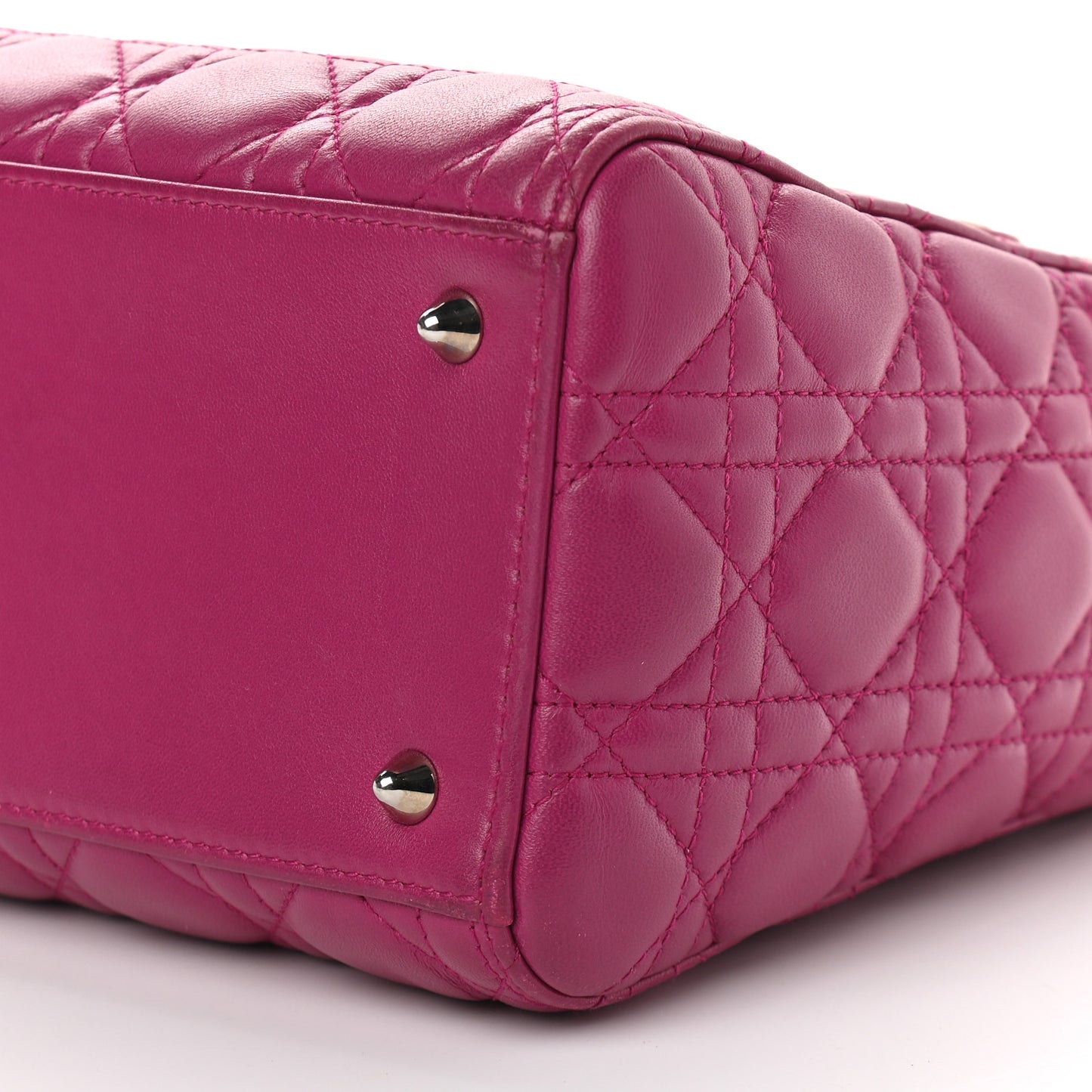 Lambskin Cannage Medium Lady Dior Fuchsia
