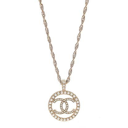Chanel Pearl CC Round Pendant Necklace Gold 1 of 7