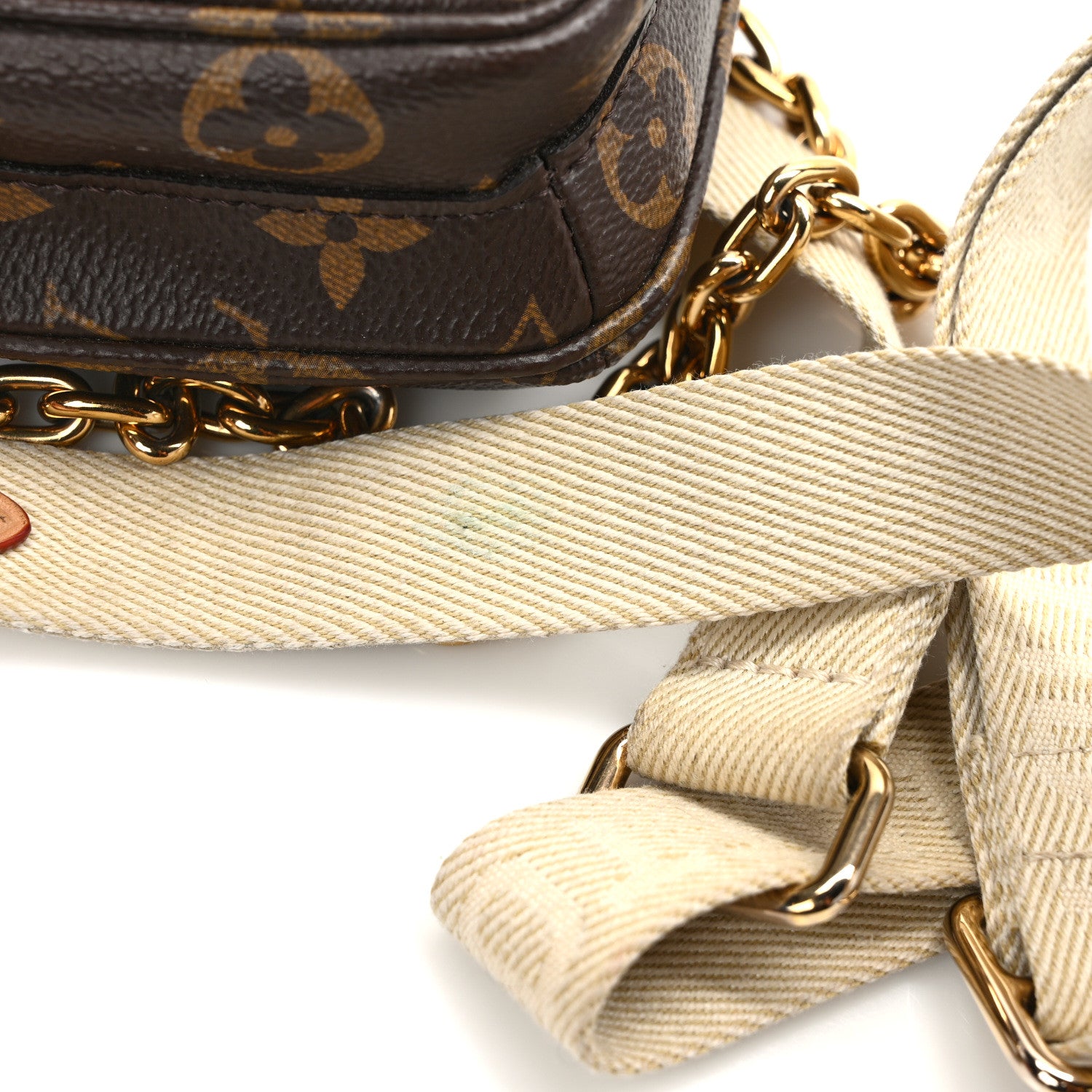 Louis Vuitton Monogram Utility Phone Sleeve 13 of 13