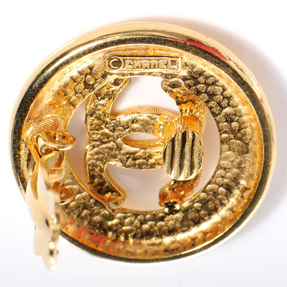 Chanel Round CC Clip On Earrings Gold 5 of 5