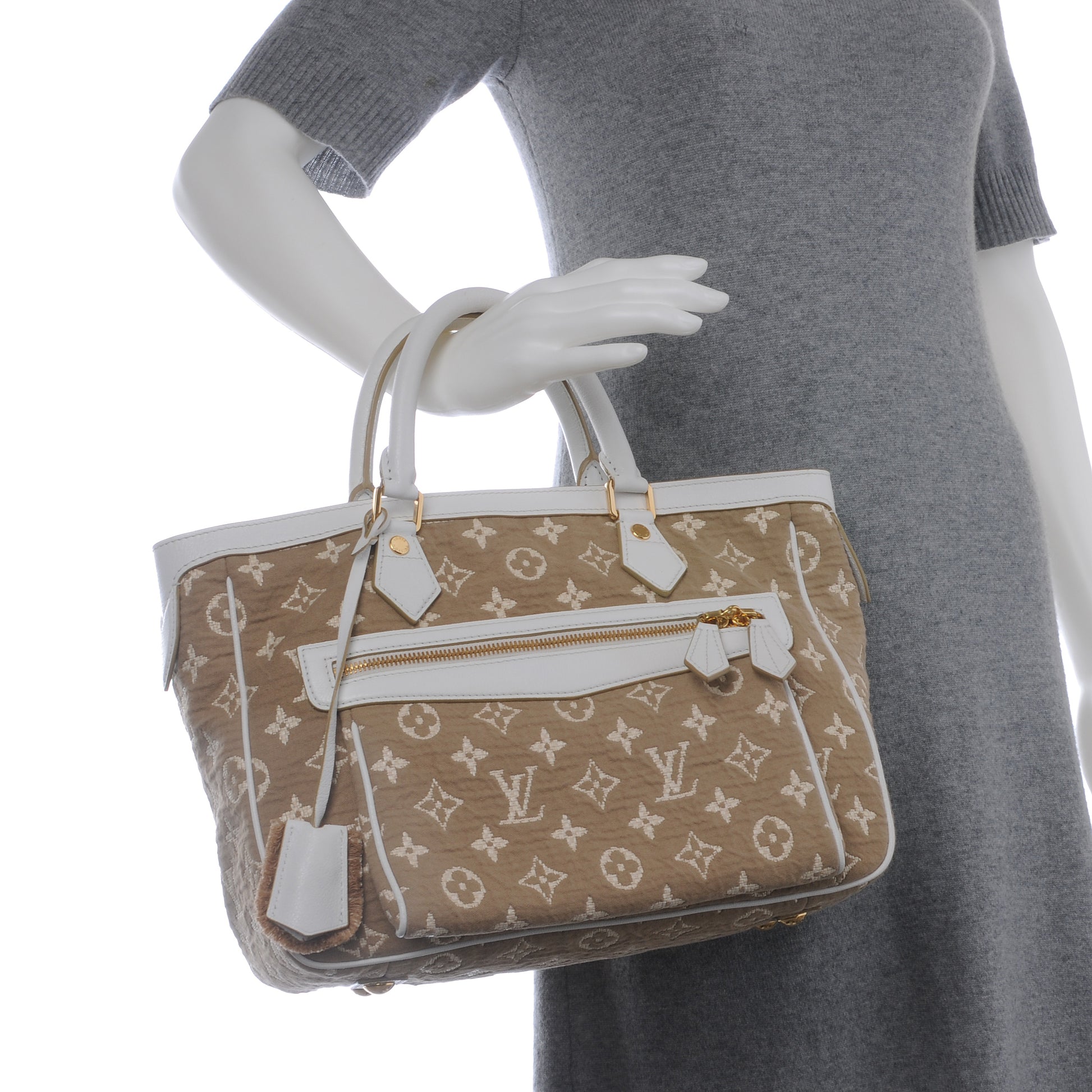 Louis Vuitton Monogram Sabbia Cabas MM White 2 of 9
