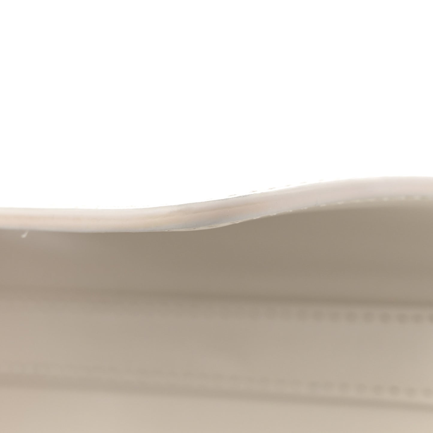 Box Calfskin Small 4G Cube Chain Shoulder Bag Ivory