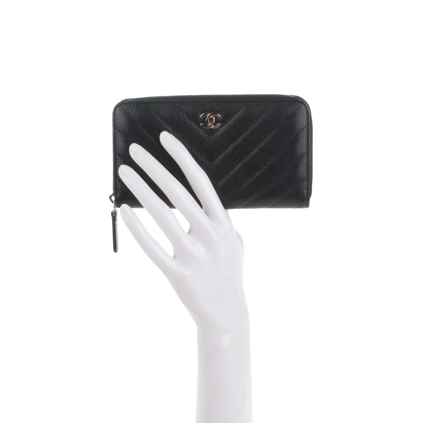 Caviar Chevron Quilted Small Zip Around Wallet Black