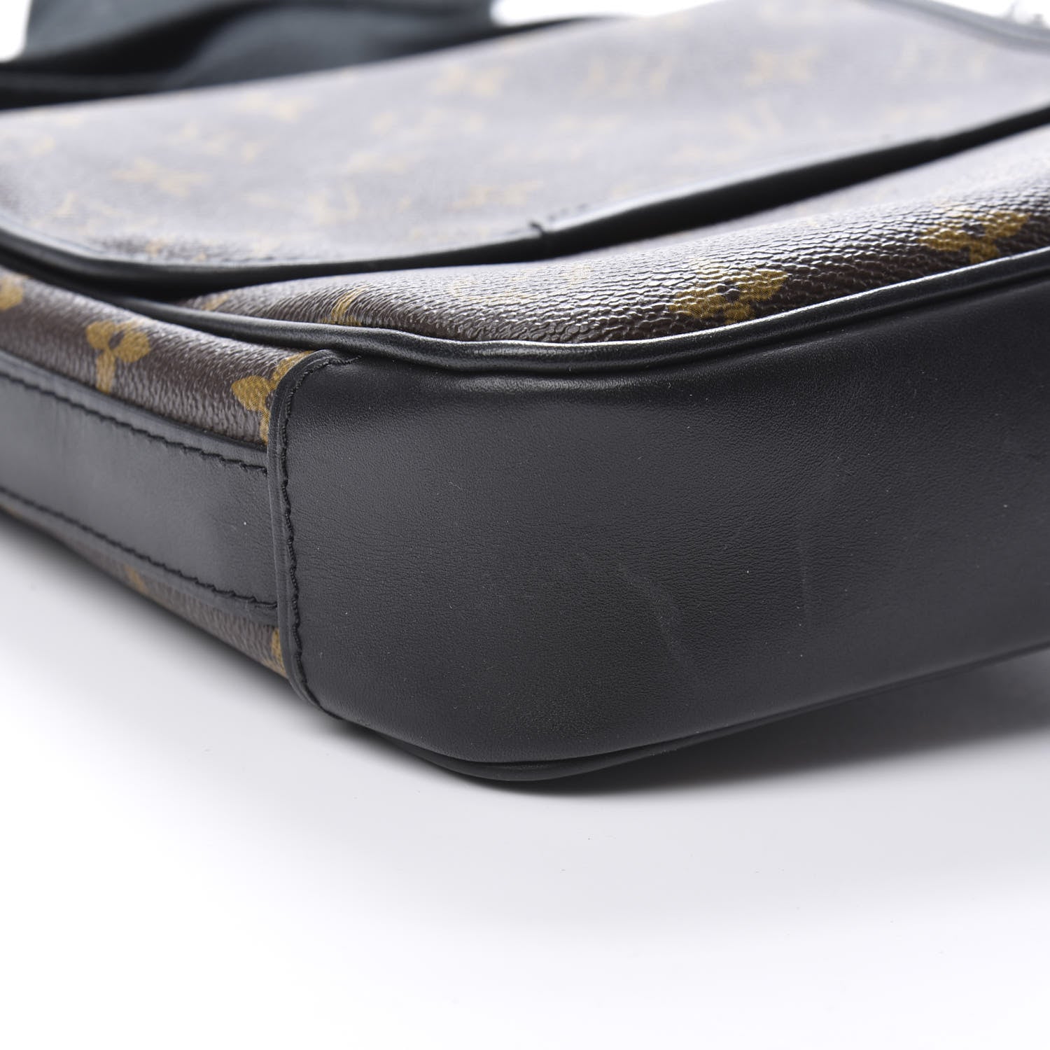 Louis Vuitton Monogram Macassar Bass PM 9 of 11