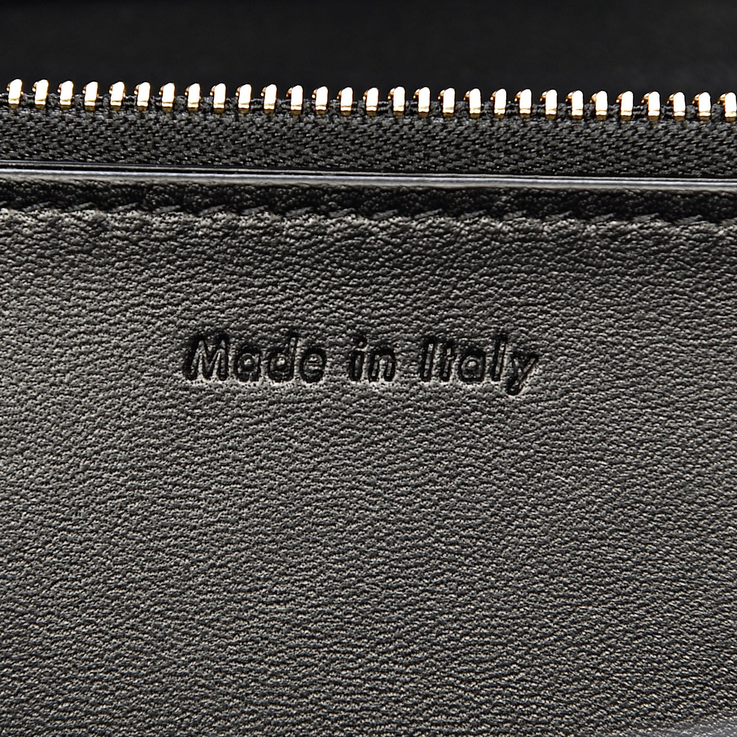 Box Calfskin Medium Classic Box Flap Bag Black