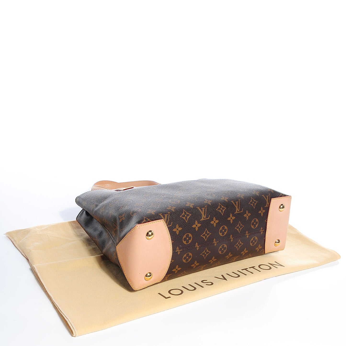 Monogram Wilshire MM