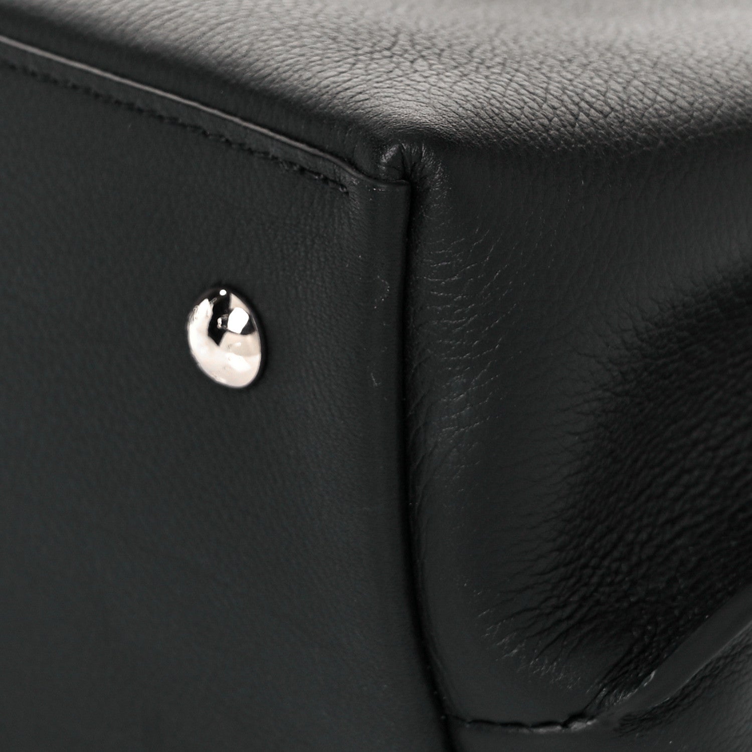 Louis Vuitton Soft Calfskin Lockme Ever MM Black 10 of 10