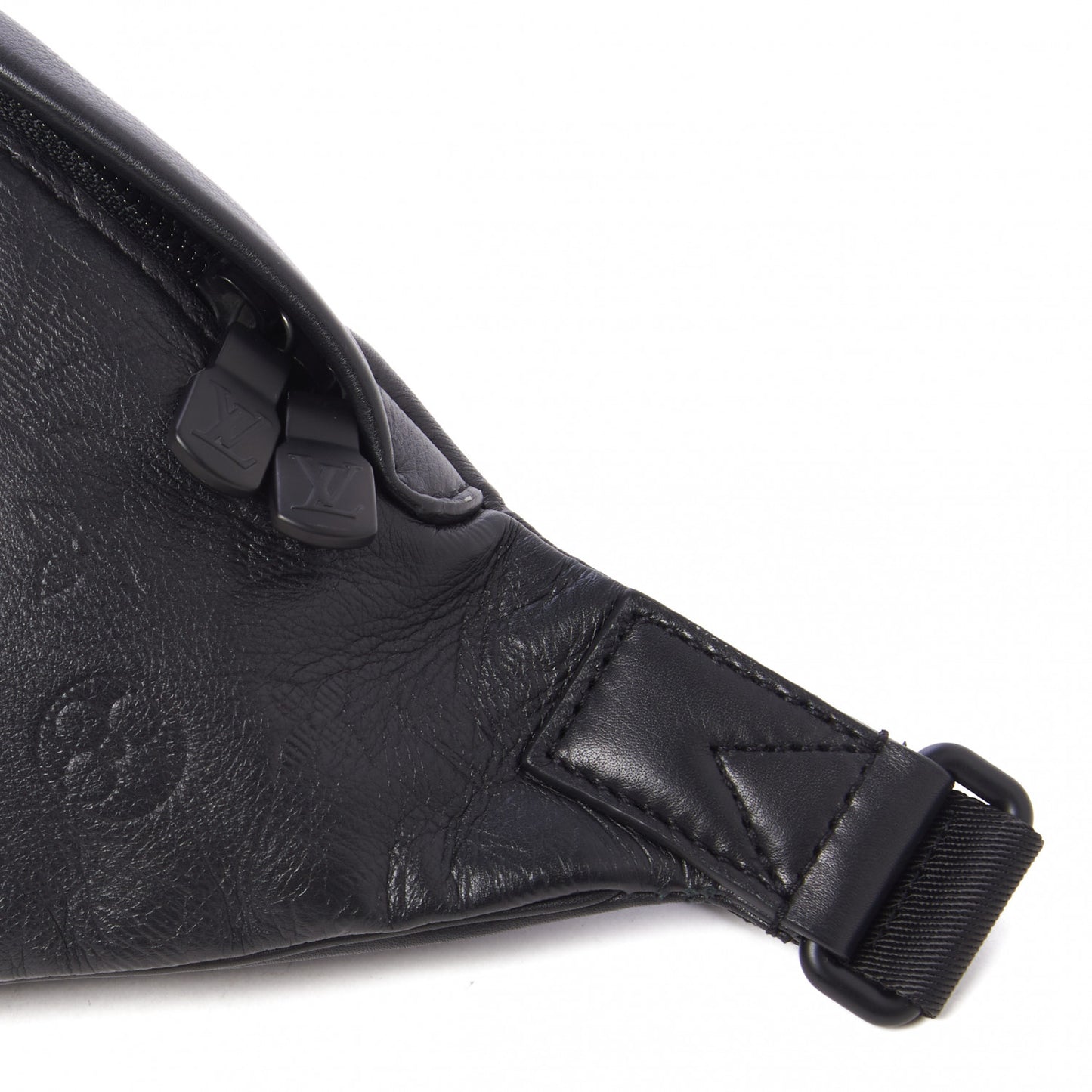 Calfskin Monogram Shadow Discovery Bumbag Black