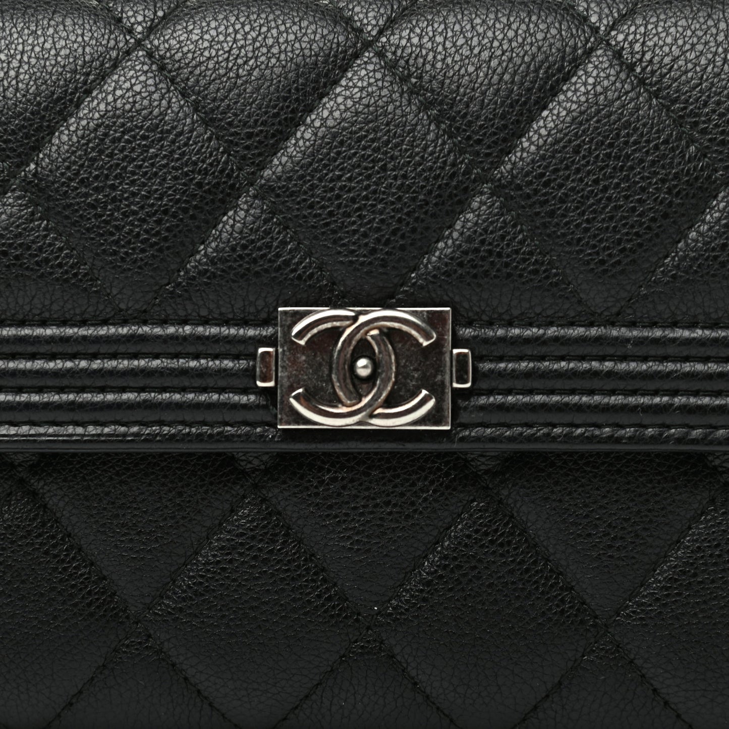 Calfskin Quilted Large Boy Gusset Flap Wallet Black
