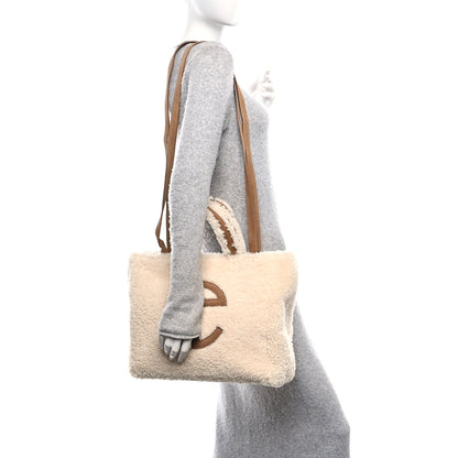 Telfar X UGG Suede Shearling Medium Shopping Bag Natural 2 of 10