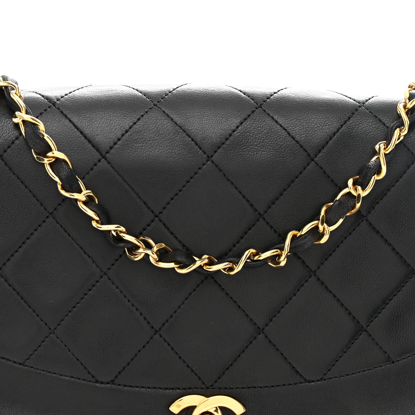 Lambskin Quilted Medium Single Flap Black