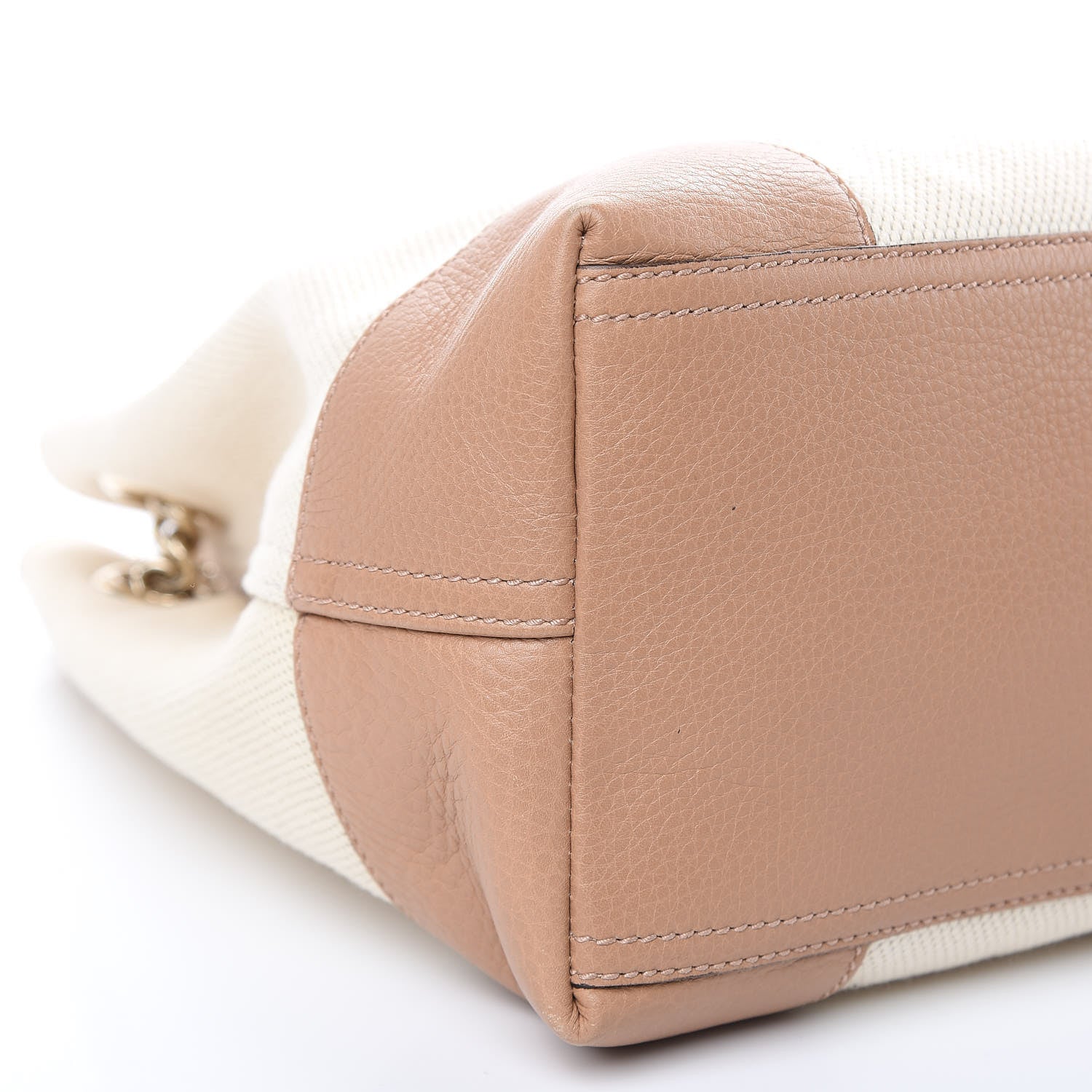 Gucci Linen Canvas Pebbled Calfskin Medium Soho Chain Shoulder Bag White Camelia 8 of 10