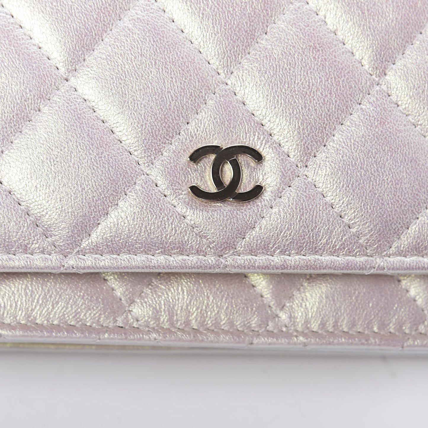 Iridescent Lambskin Quilted Mini Wallet On Chain WOC Ivory