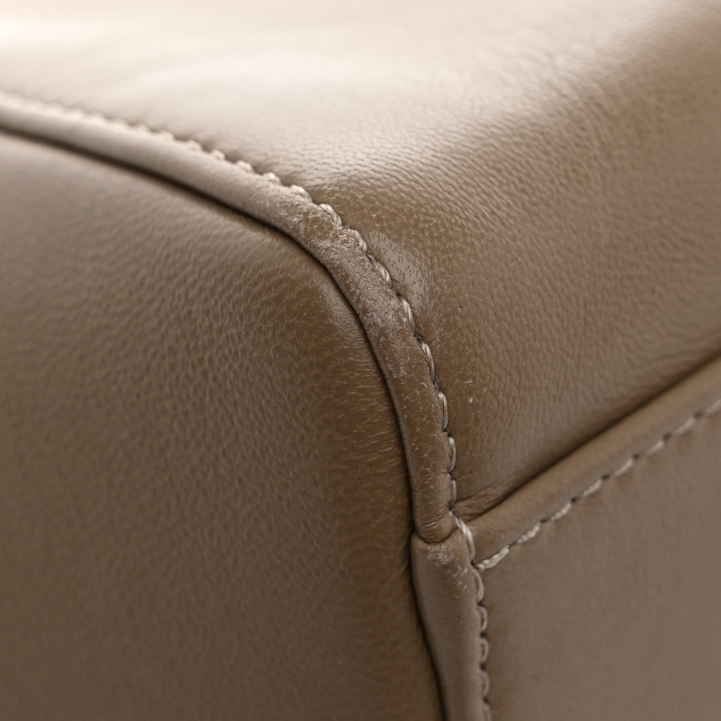 Nappa Mini Peekaboo Iconic Satchel Tortora