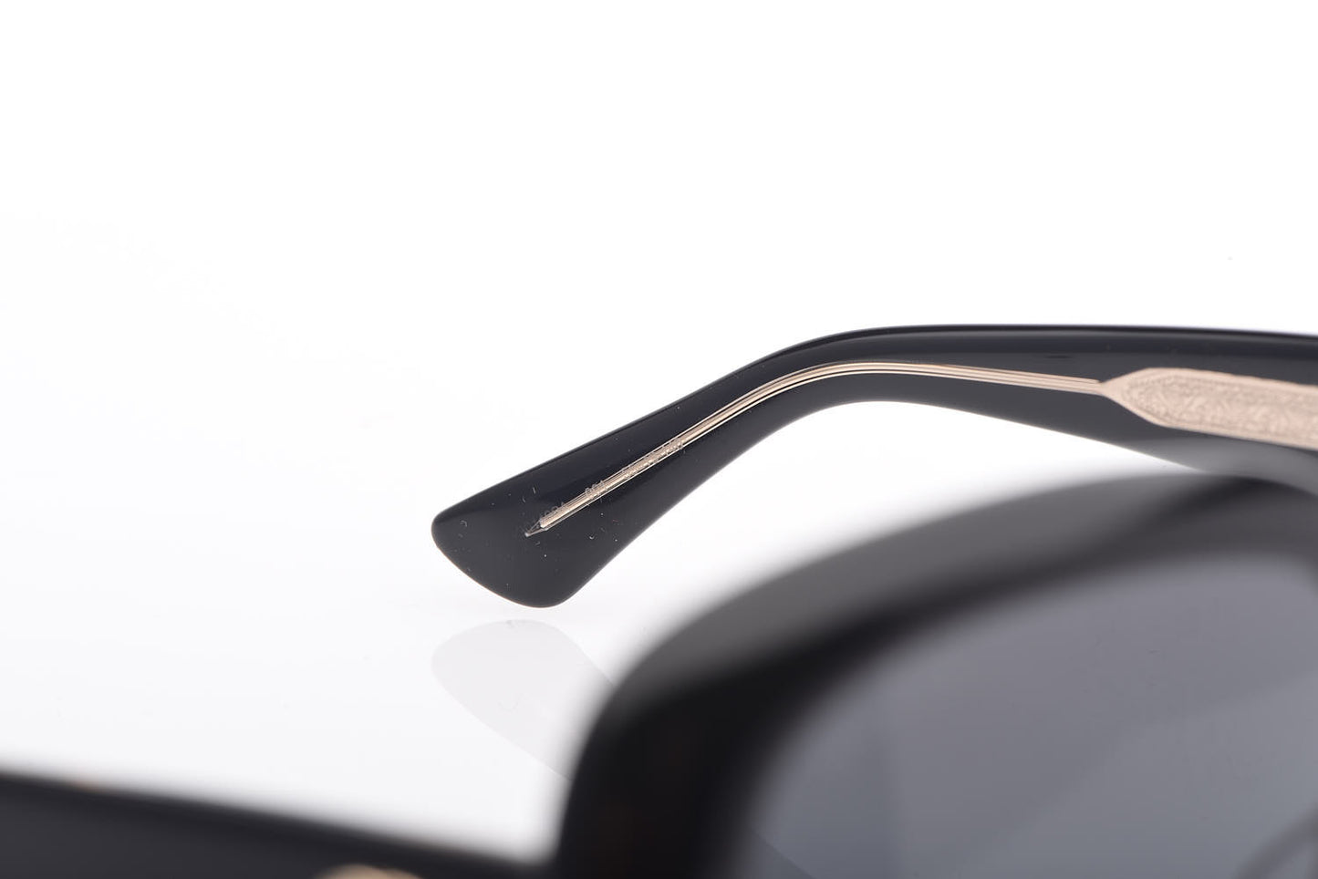 Round Sunglasses GG0140SA Black