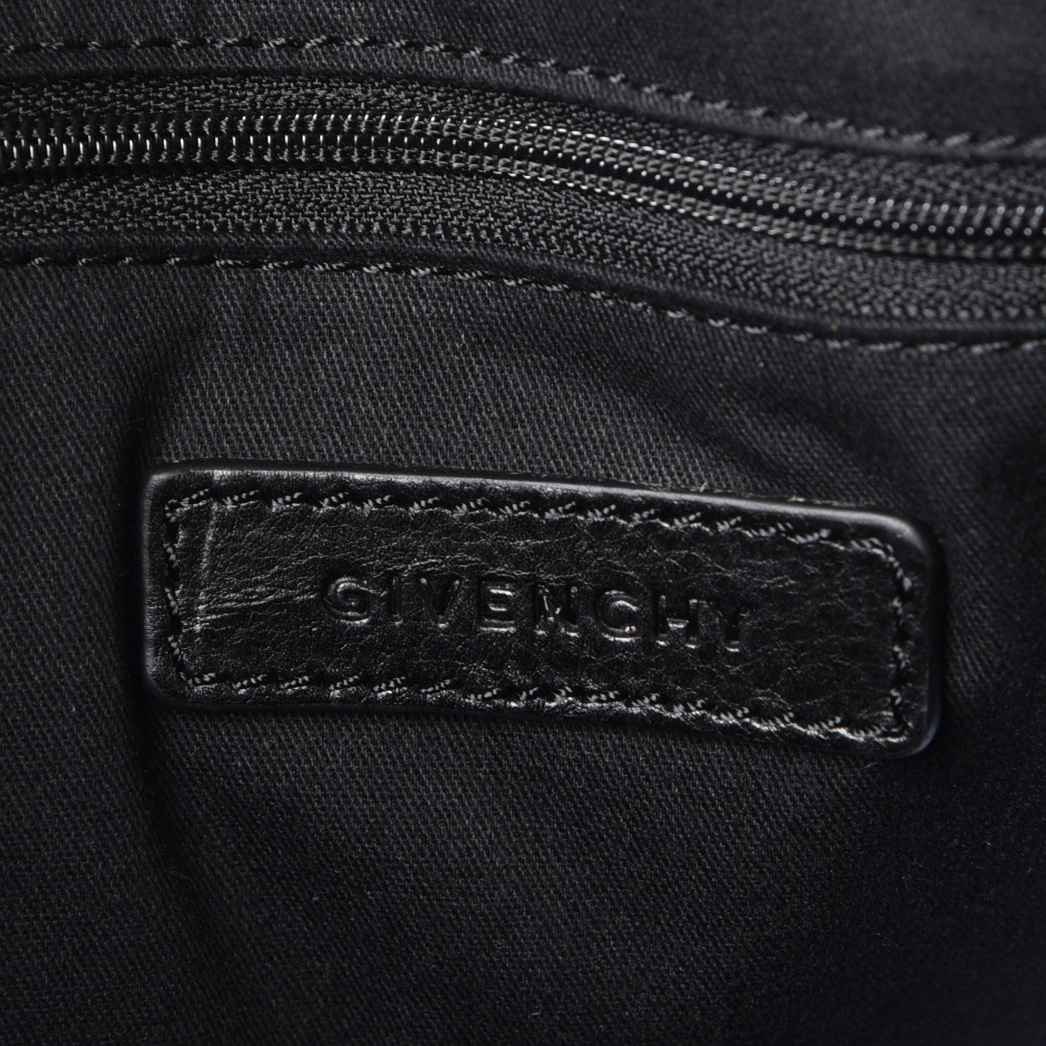 Givenchy Buffalo Ring Medium Antigona Black 6 of 9
