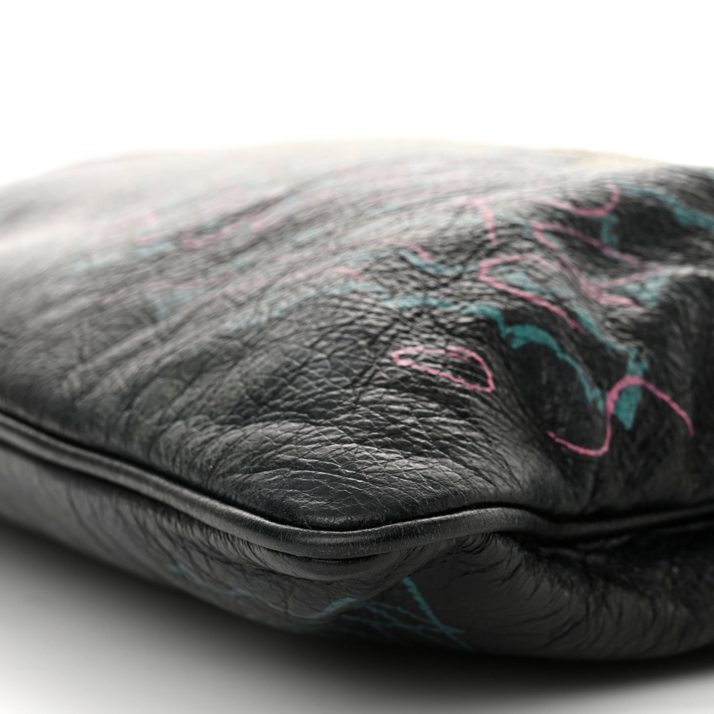 Agneau Arena Graffiti All Over Zip Pouch Black Multicolor