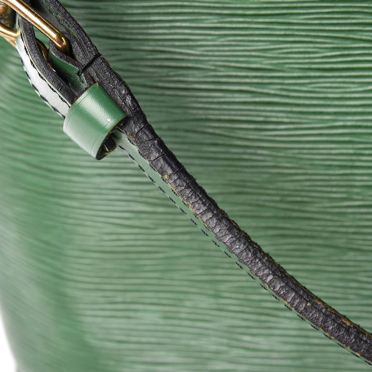 Louis Vuitton Epi Noe Borneo 27 of 31