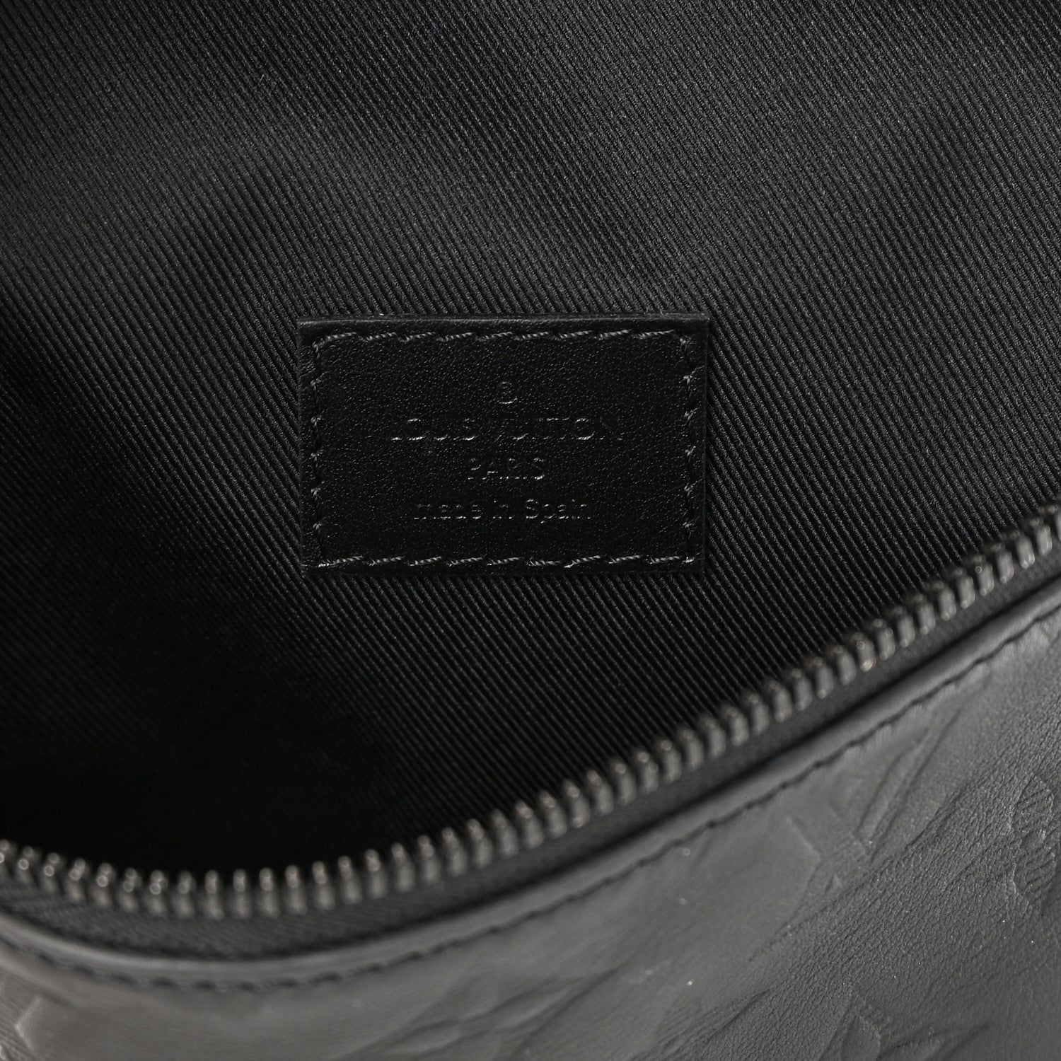 Louis Vuitton Calfskin Monogram Shadow Discovery Bumbag Black 6 of 12