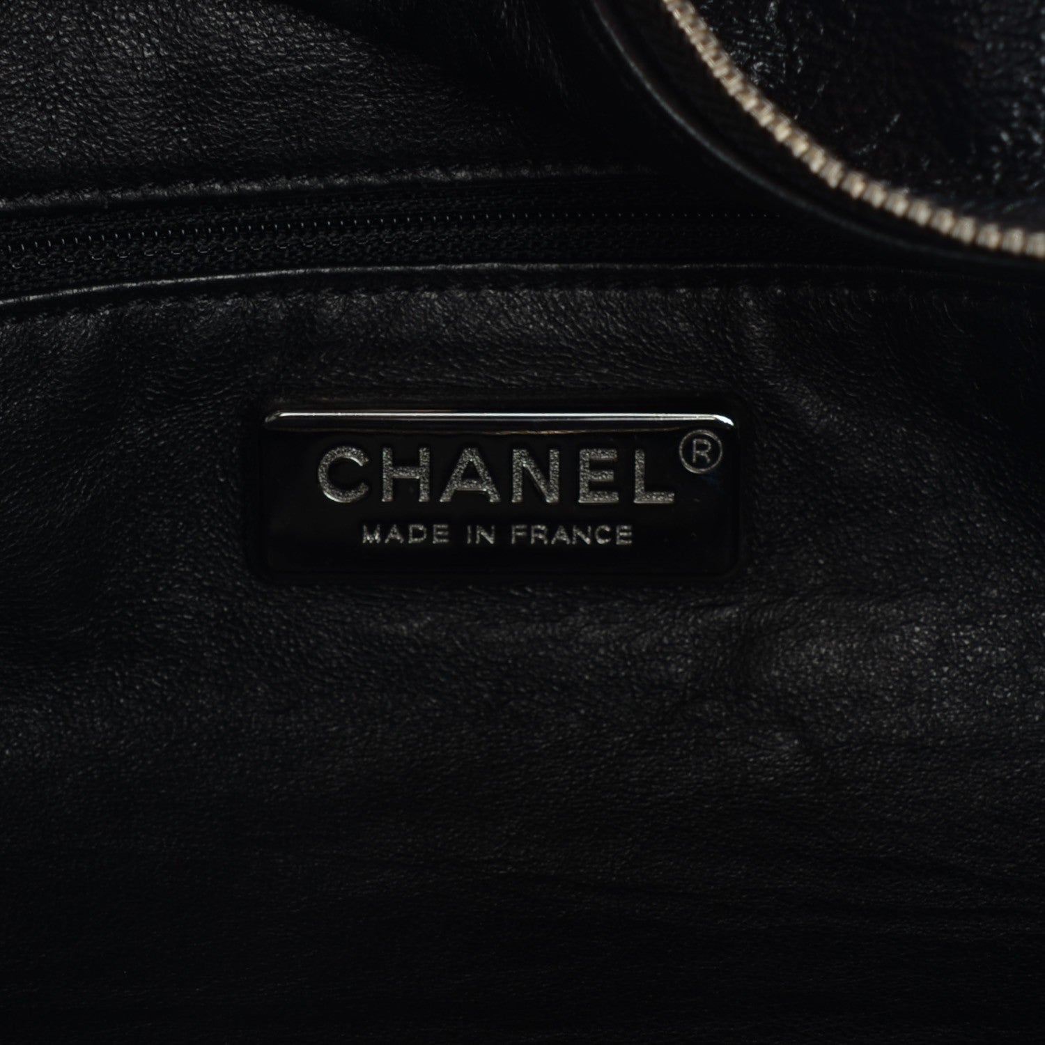 Chanel Metallic Goatskin Medium Luxe Ligne Bowler Black 6 of 6