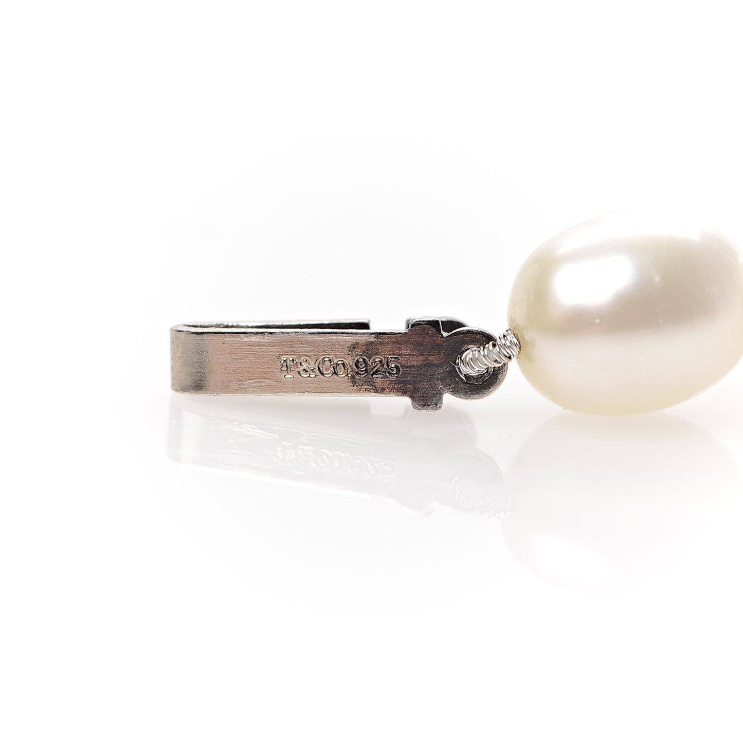 Sterling Silver Pearl 7mm Strand Twist Clasp Necklace