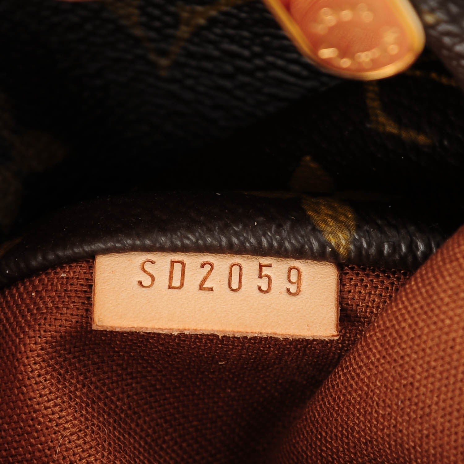 Louis Vuitton Monogram Totally MM 7 of 7