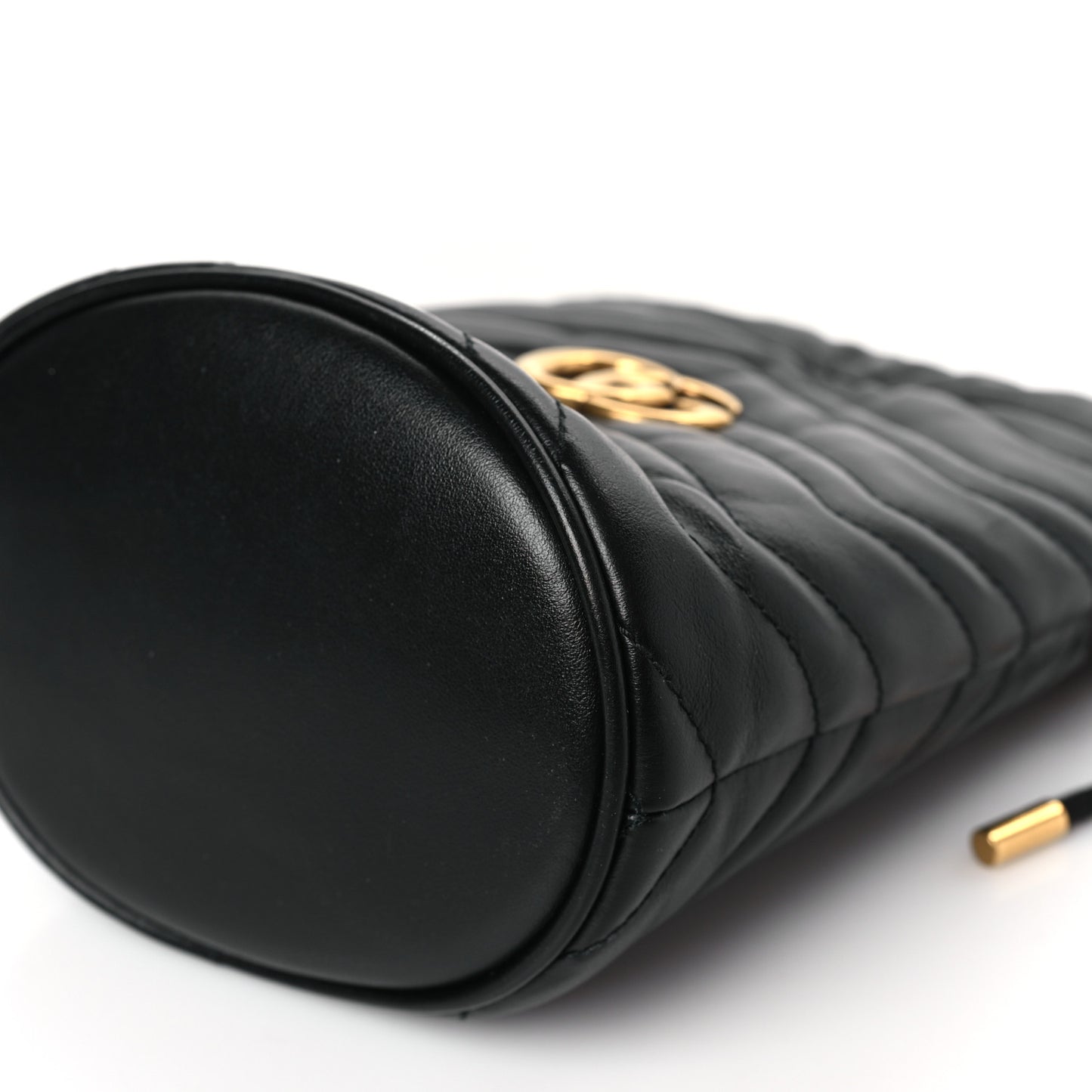 Calfskin Matelasse Mini GG Marmont 2.0 Bucket Bag Black