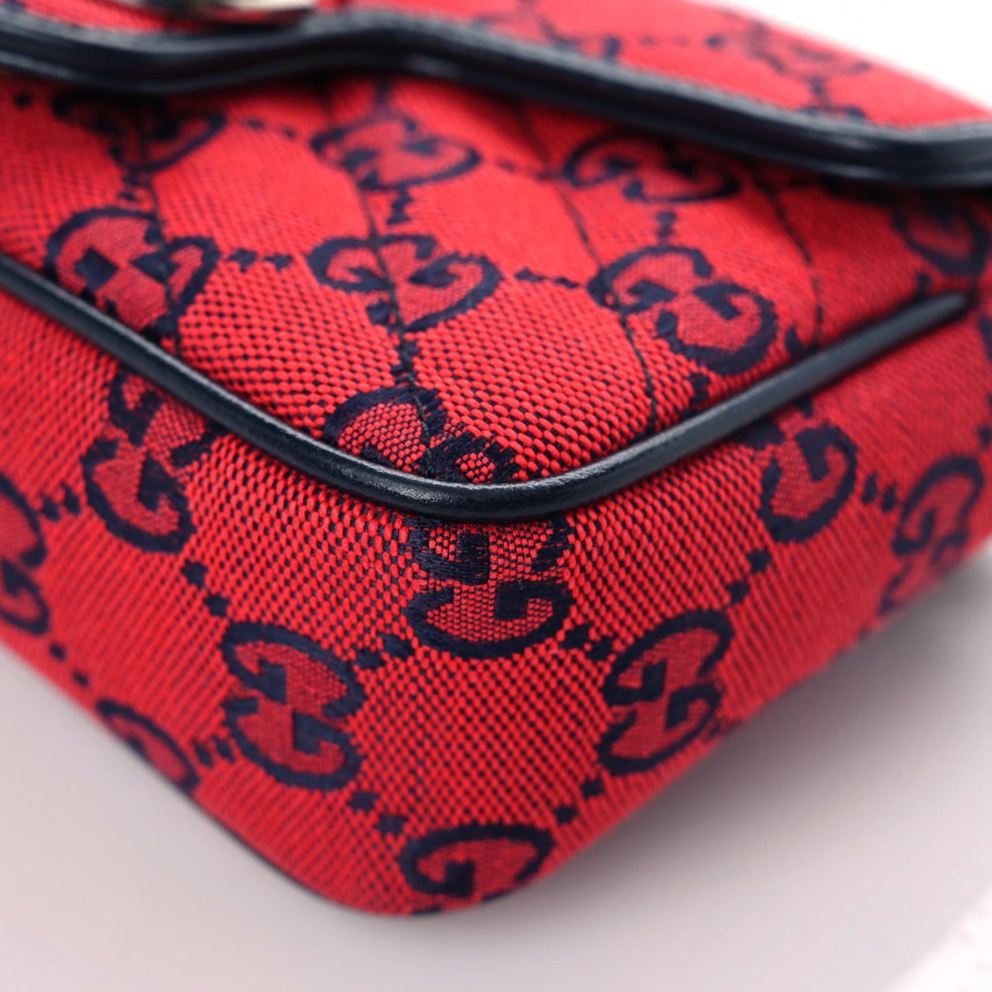 Monogram Multicolor Matelasse Diagonal Super Mini GG Marmont Shoulder Bag Red Blue