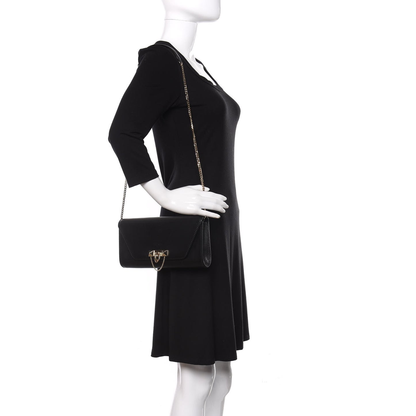 Vitello Demilune Chain Clutch Black