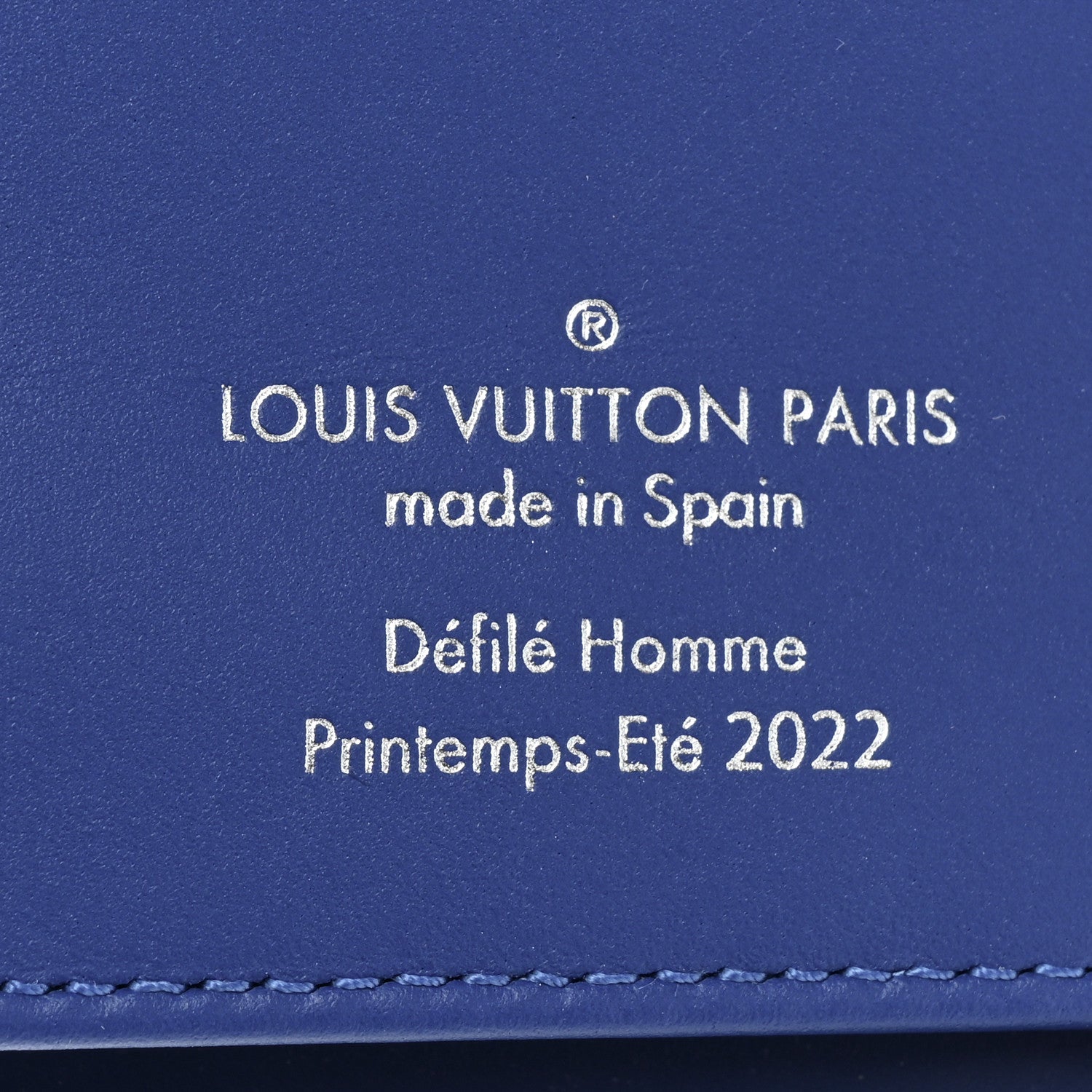 Louis Vuitton Taurillon Illusion Zippy Vertical Wallet Bleu Rose 8 of 13
