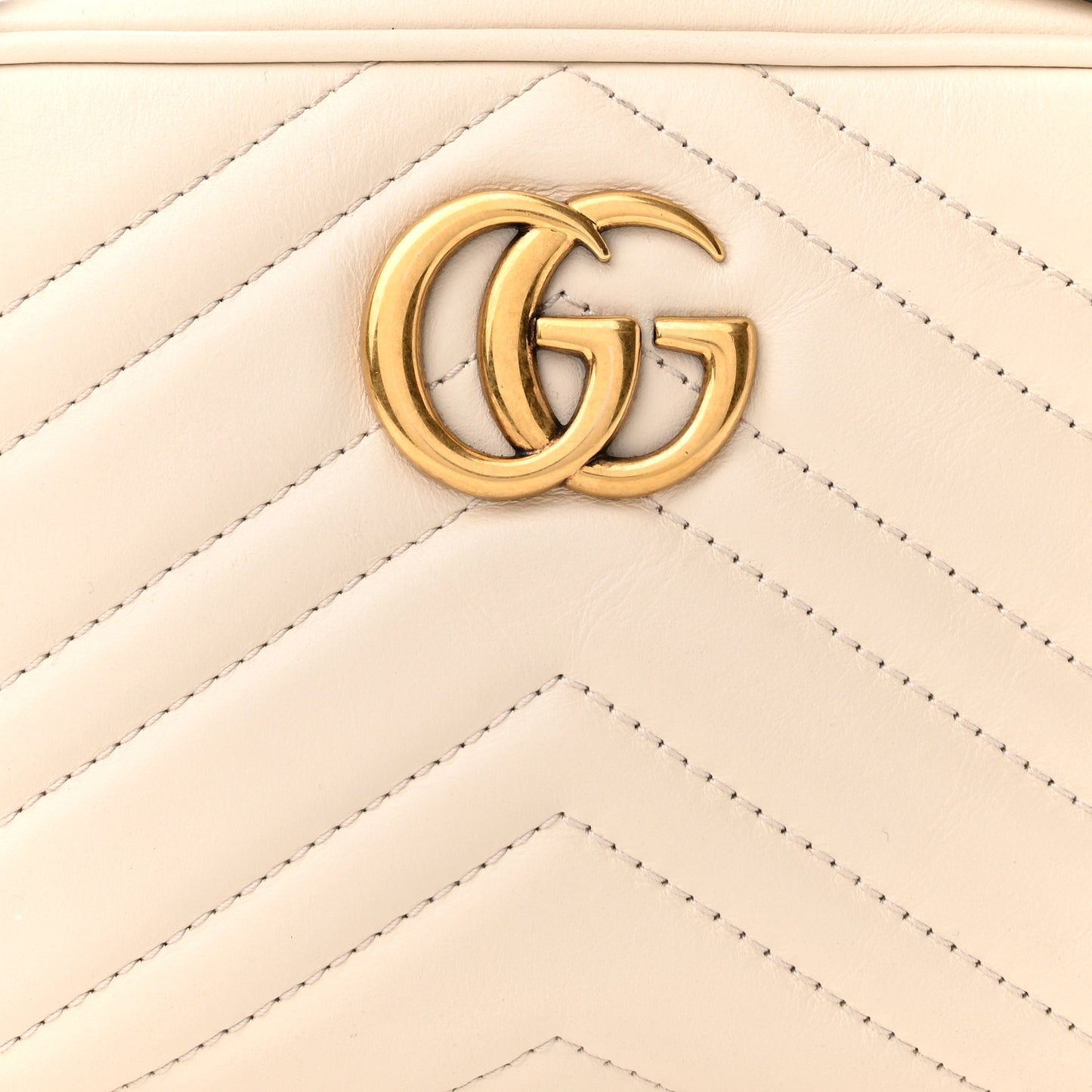Calfskin Matelasse Mini GG Marmont Chain Shoulder Bag White