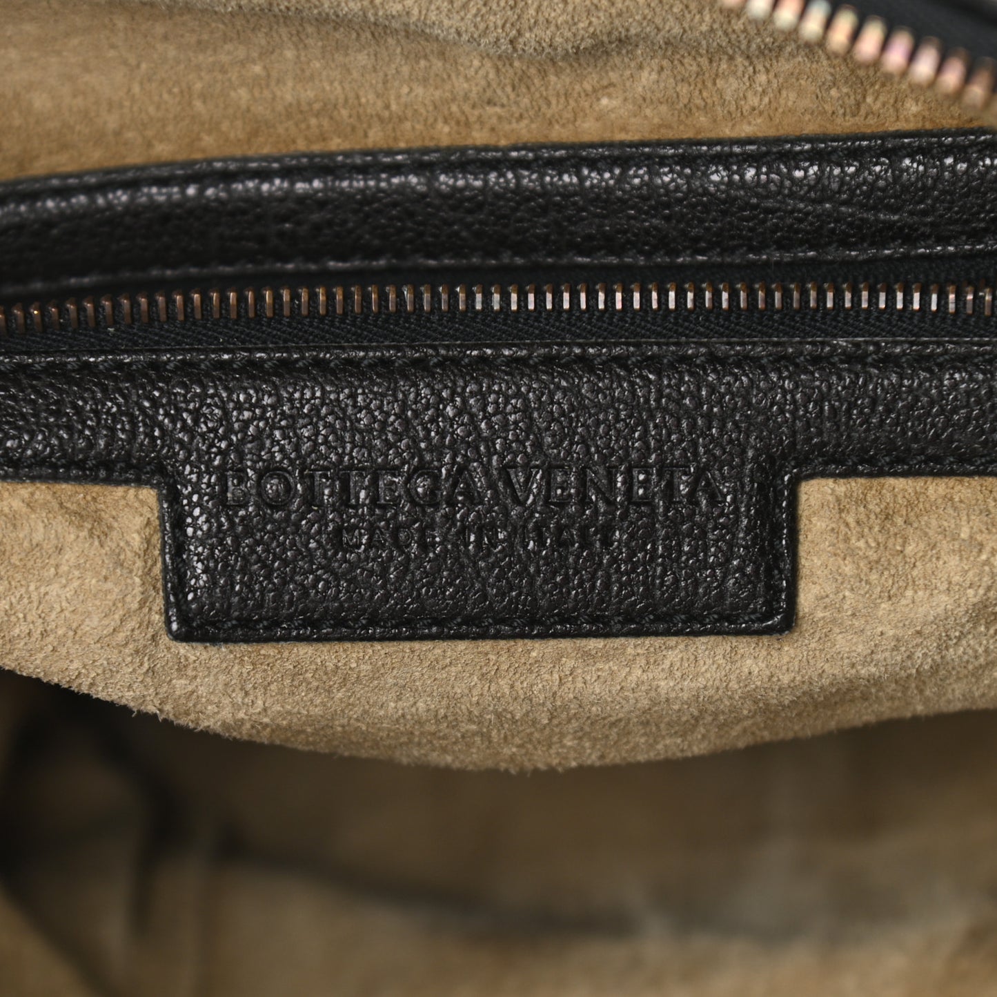 Goatskin Intrecciato Belly 76 Bag Matita