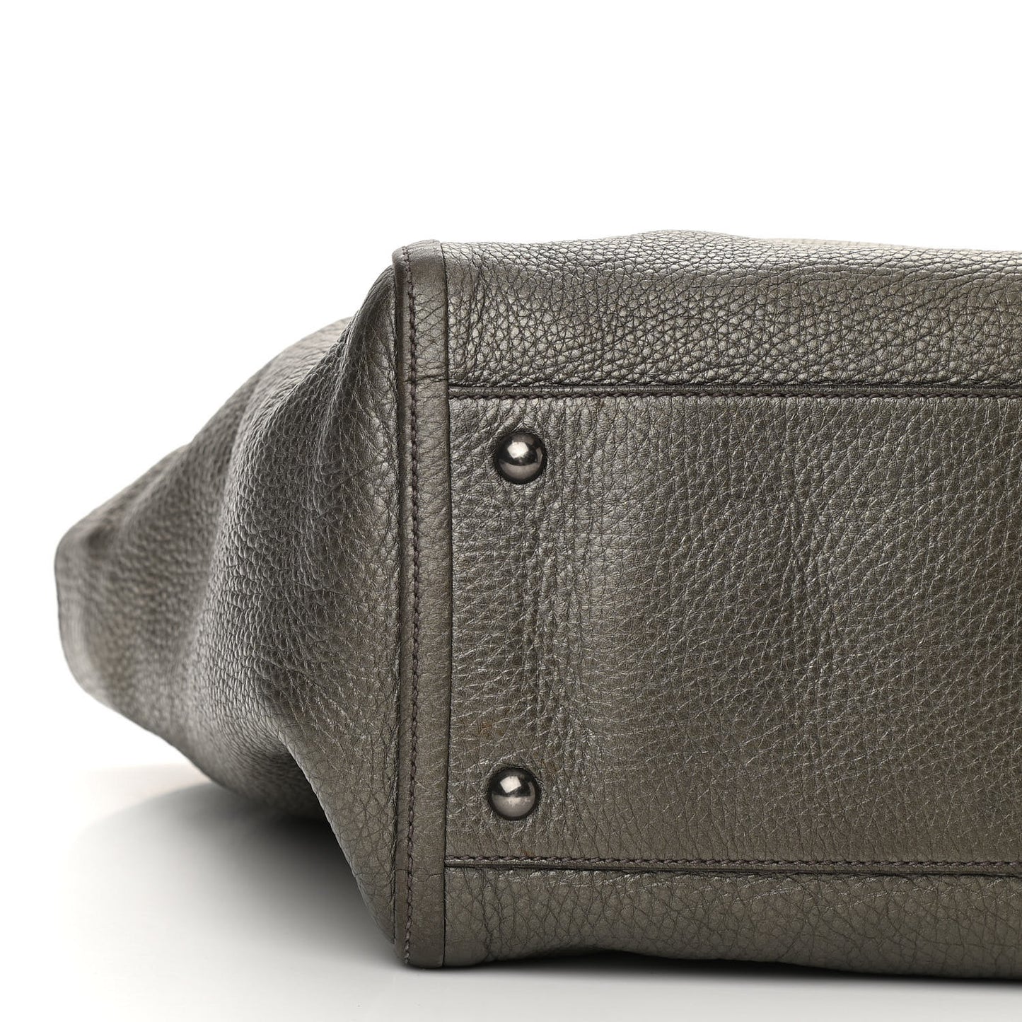 Metallic Pebbled Calfskin Medium Soho Shoulder Bag Sasso