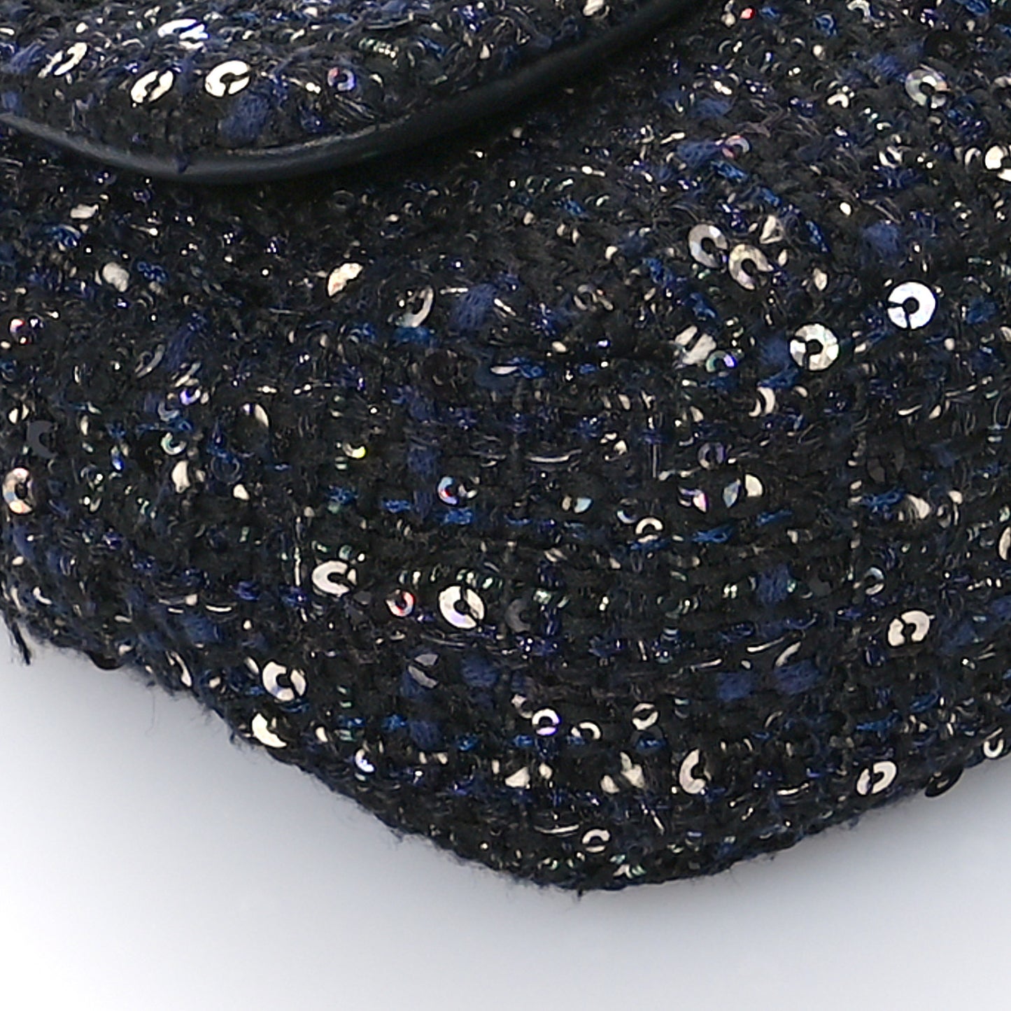 Tweed Mini Pearl Handle Flap Black Ecru