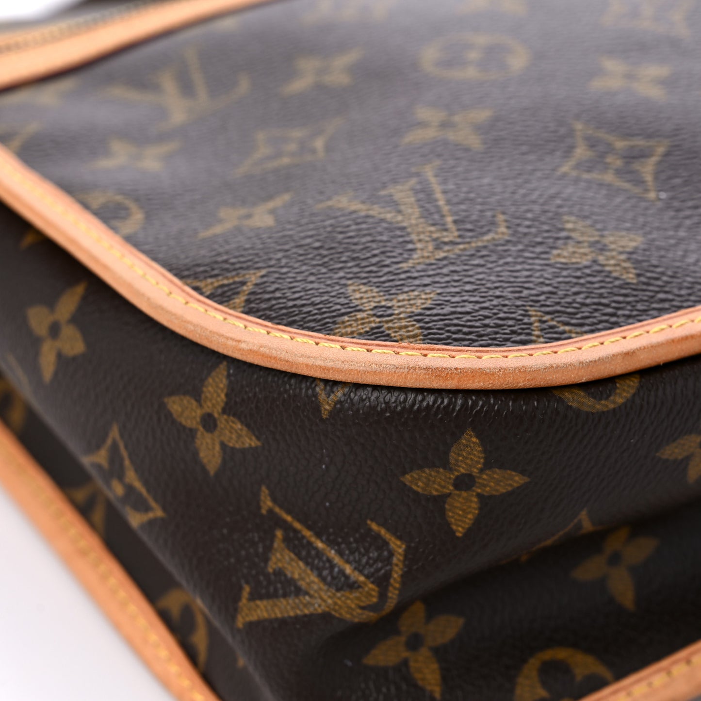 Monogram Bosphore PM Messenger