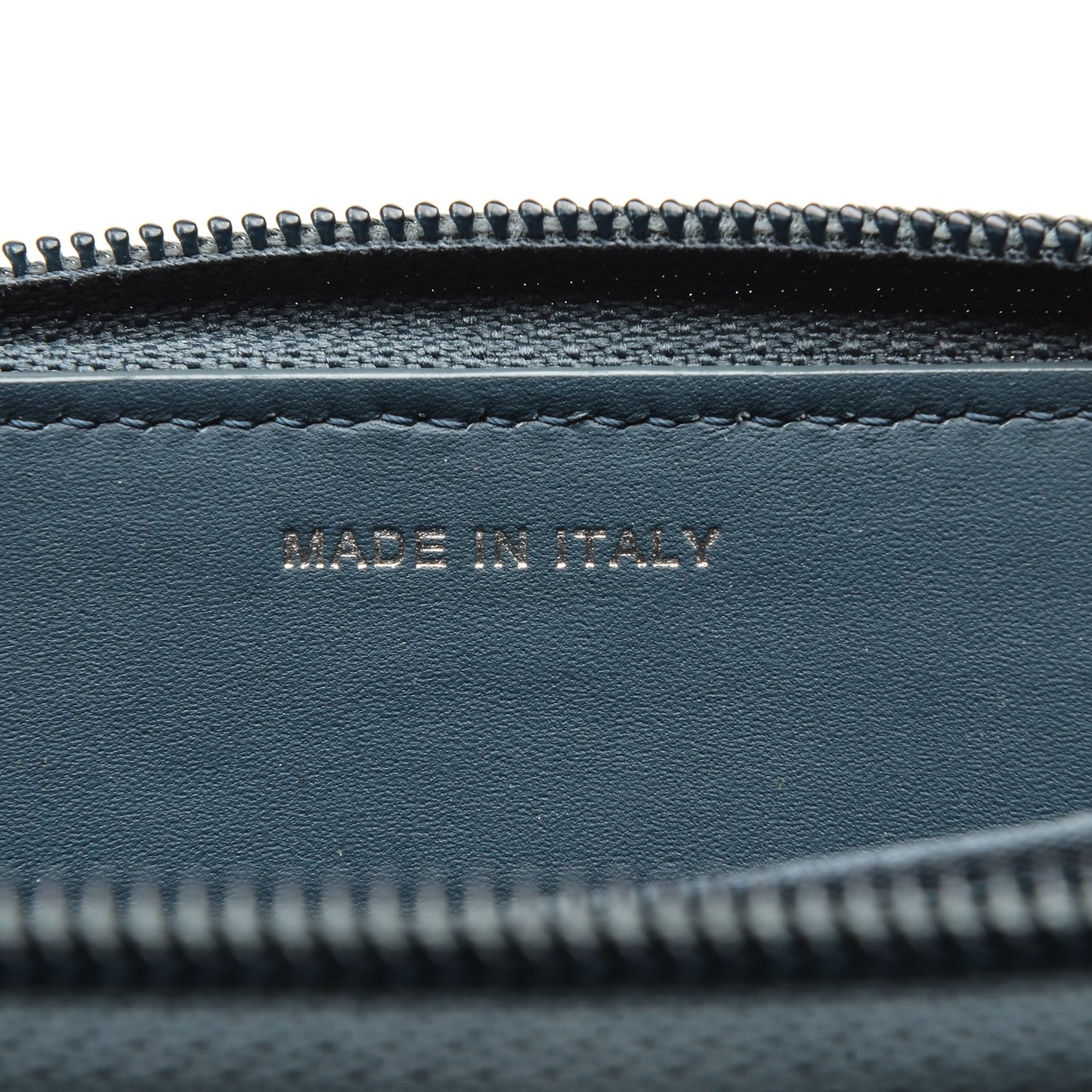 Caviar Small Timeless CC Zip Around Wallet Blue
