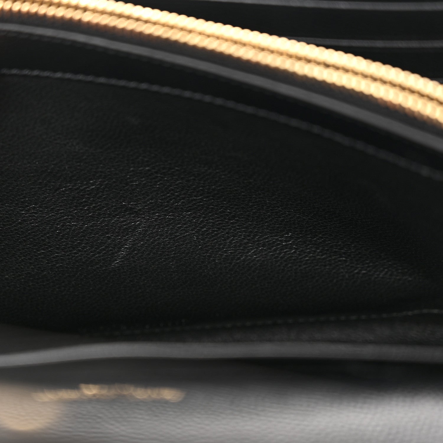 Saint Laurent Grain De Poudre Matelasse Chevron Monogram Chain Wallet Black 11 of 13