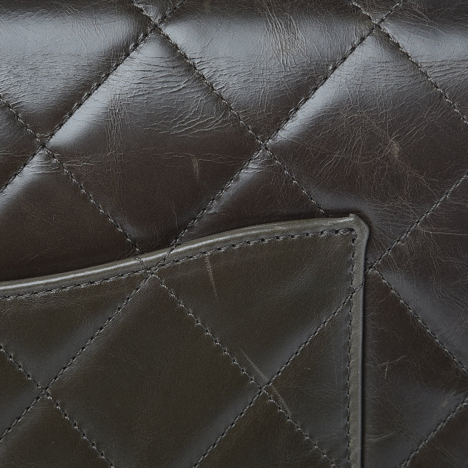 Chanel Calfskin Quilted Medium Gold Bar Top Handle Flap Dark Khaki 19 of 22