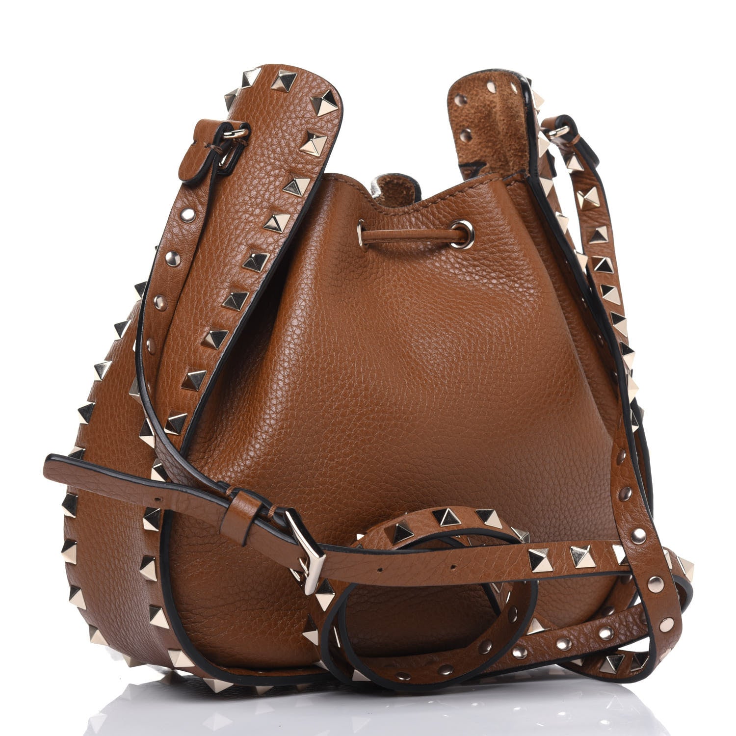 Valentino Garavani Grained Calfskin Rockstud Bucket Bag Bright Cognac 3 of 15