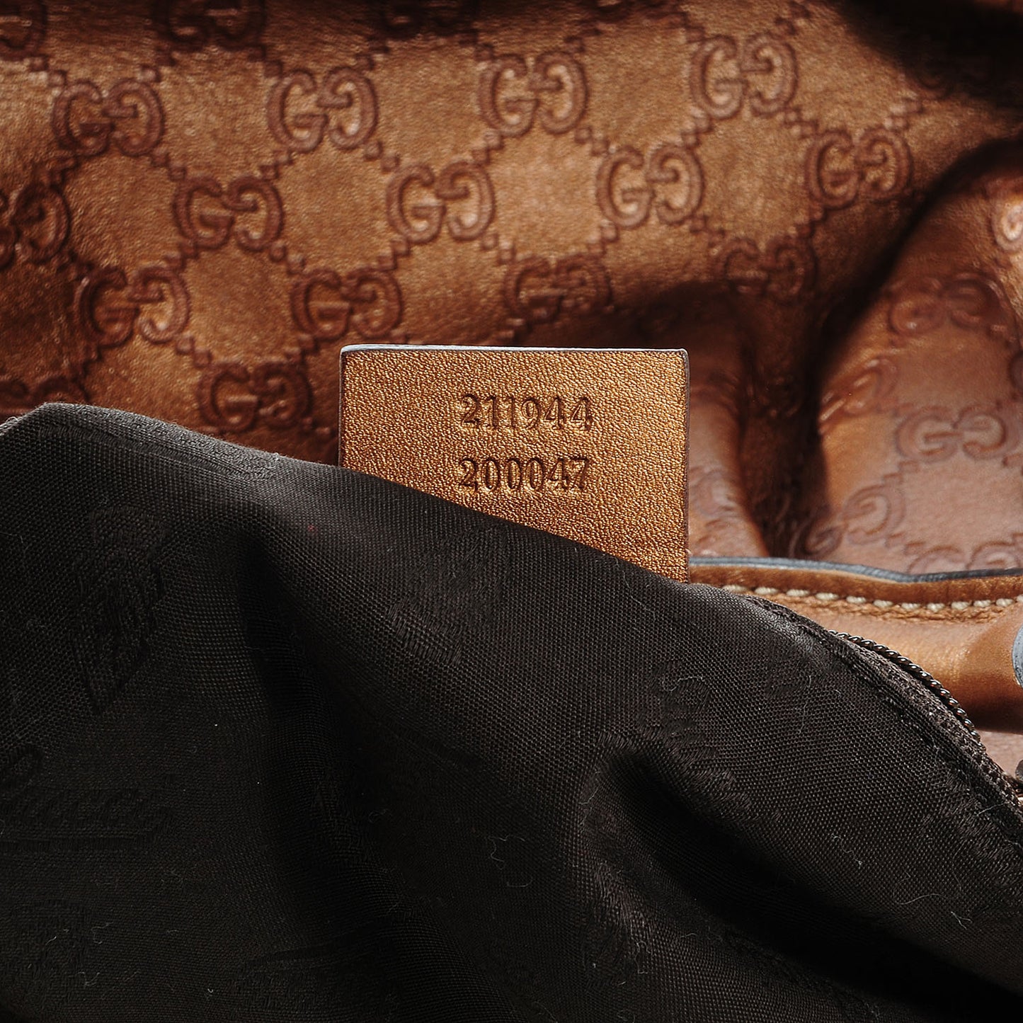 Metallic Guccissima Medium Sukey Tote Bronze