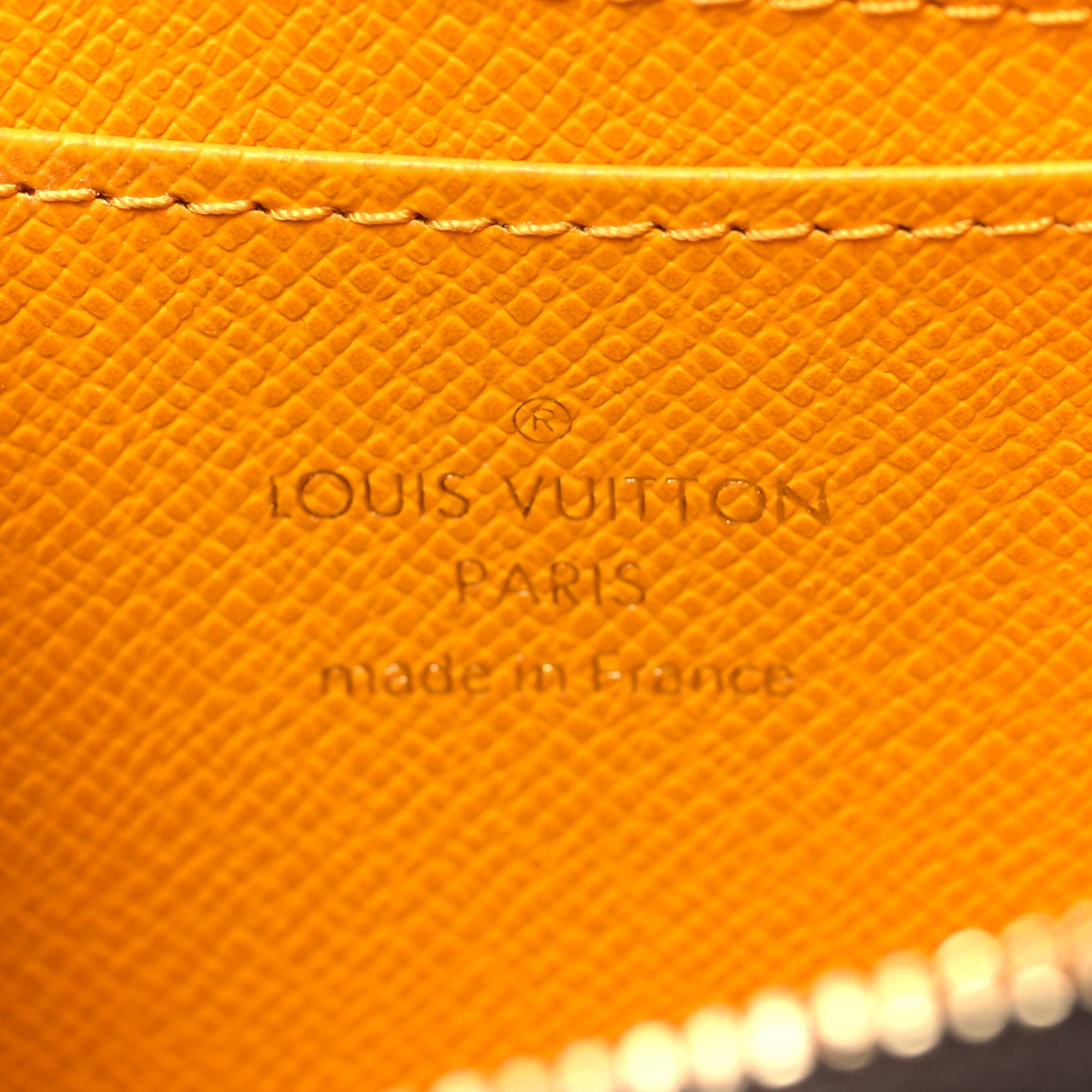 Louis Vuitton Monogram 2022 Christmas Animation New York Soho Zippy Coin Purse Jaune 6 of 7
