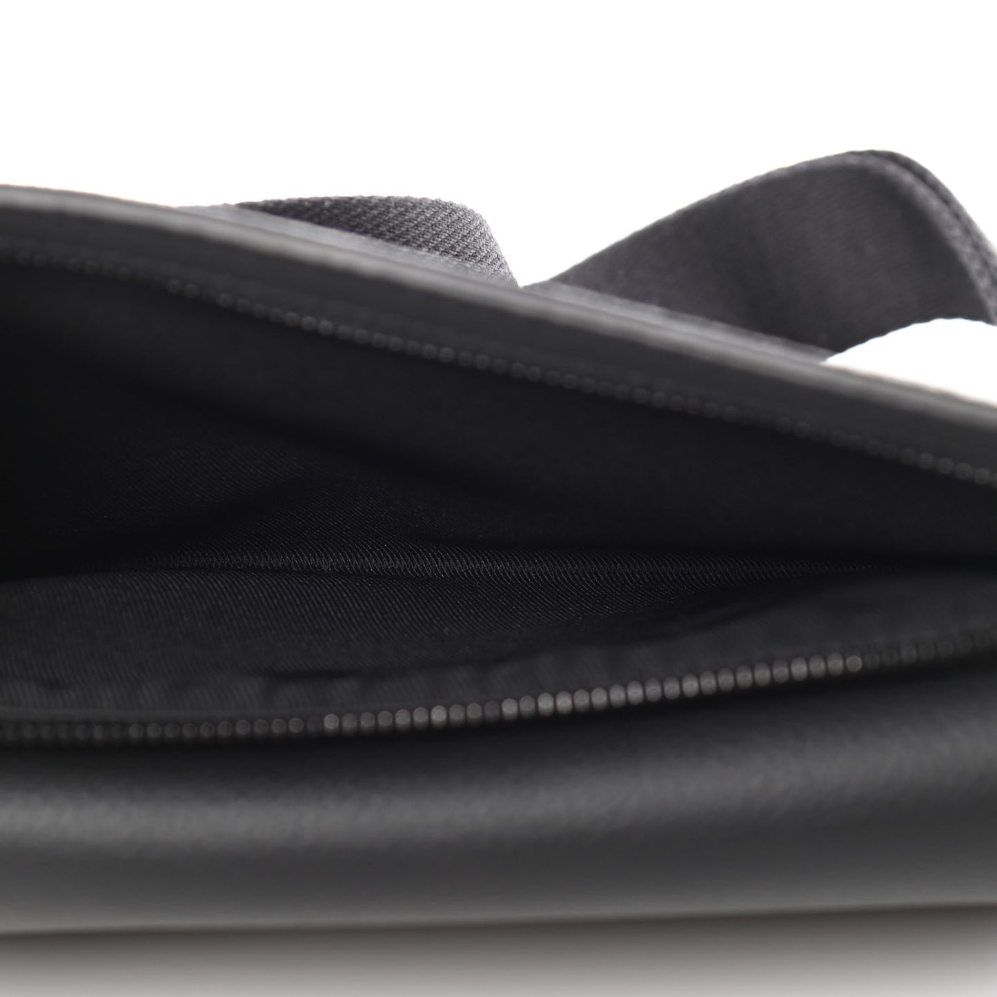 Grained Calfskin Aerogram Slingbag Black