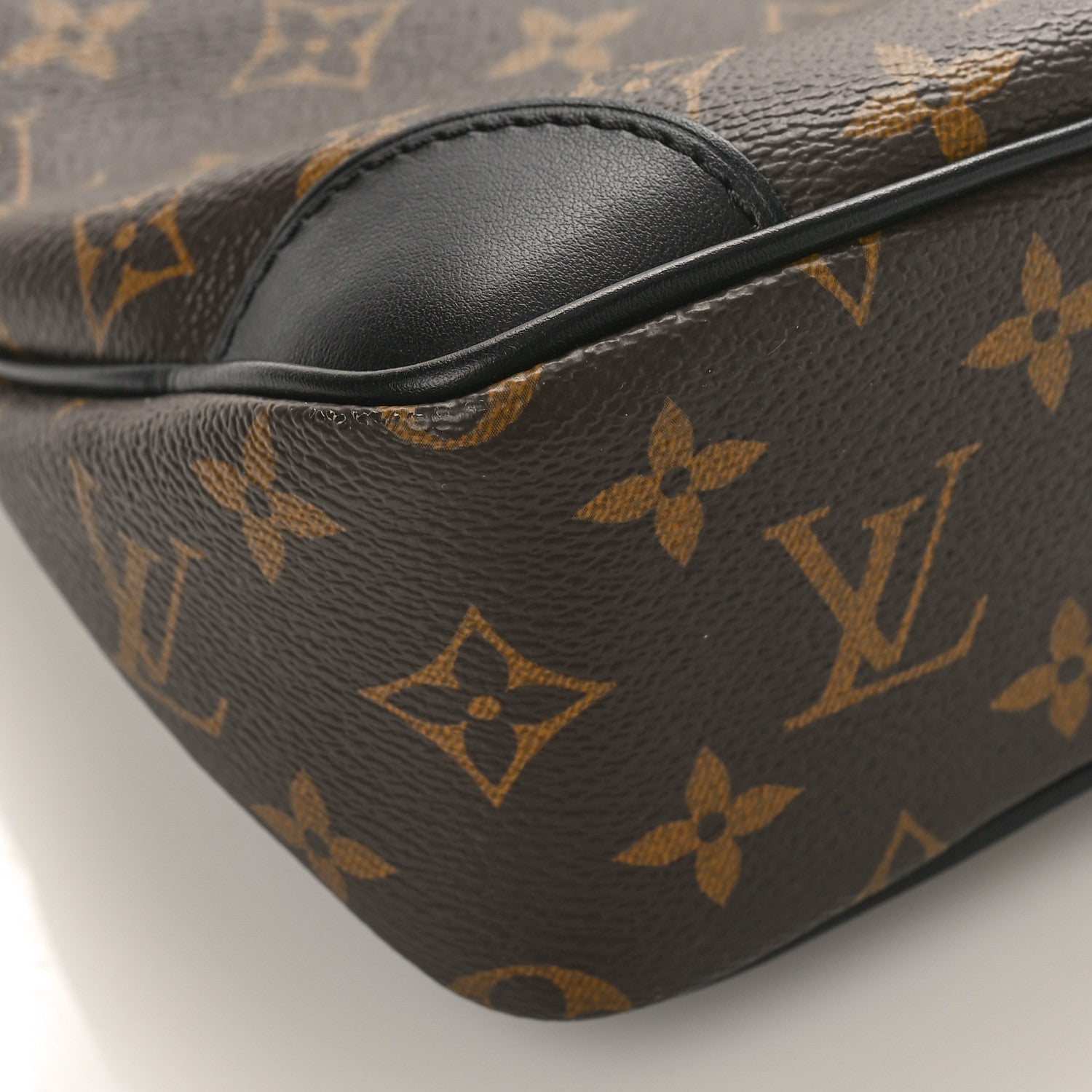 Louis Vuitton Monogram Odeon PM Black 6 of 7