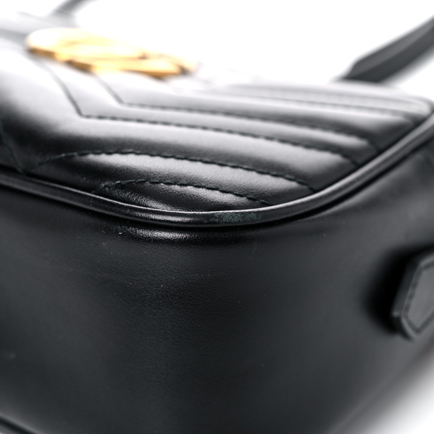 Calfskin Matelasse Small GG Marmont Chain Shoulder Bag Black
