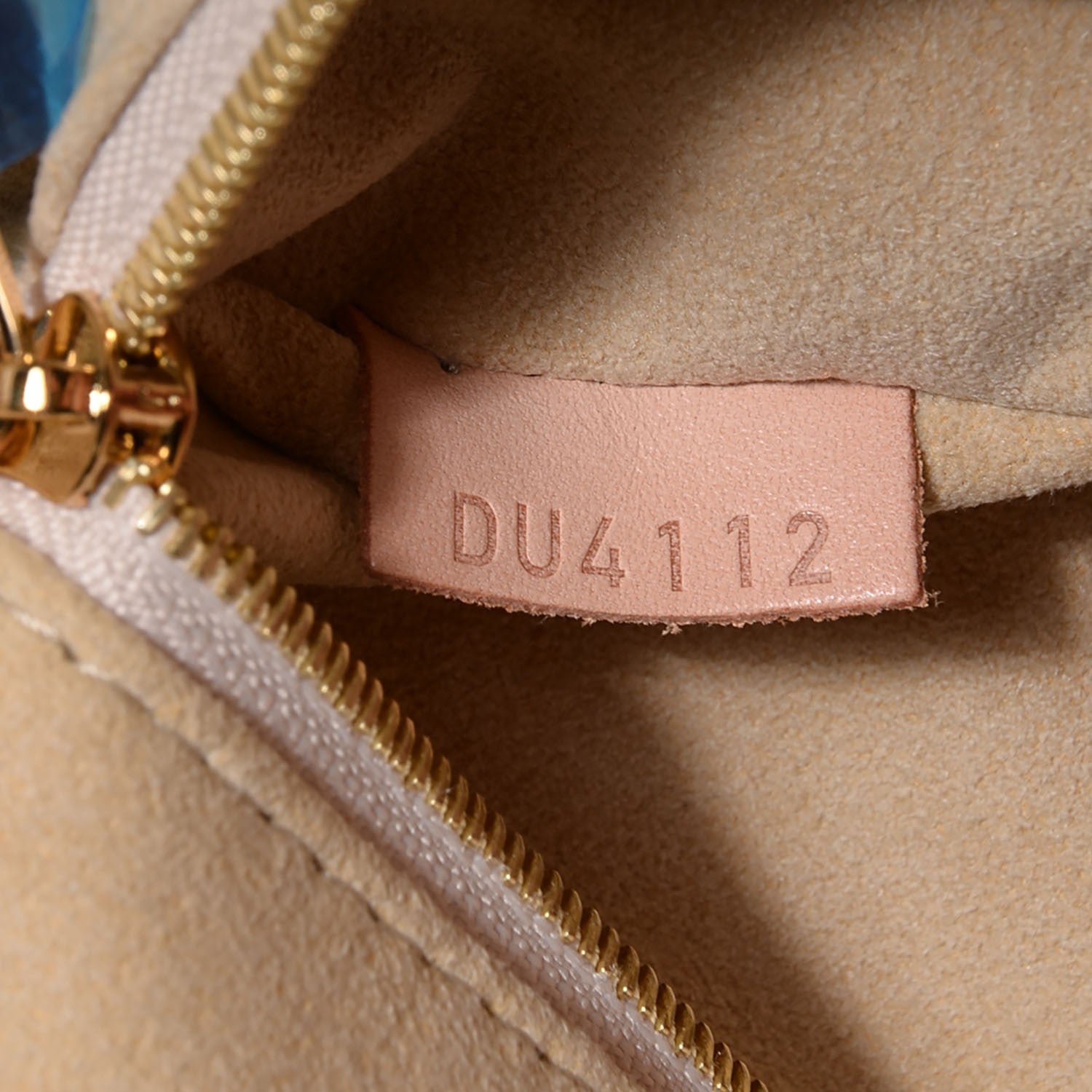 Louis Vuitton Damier Azur Salina PM 8 of 8