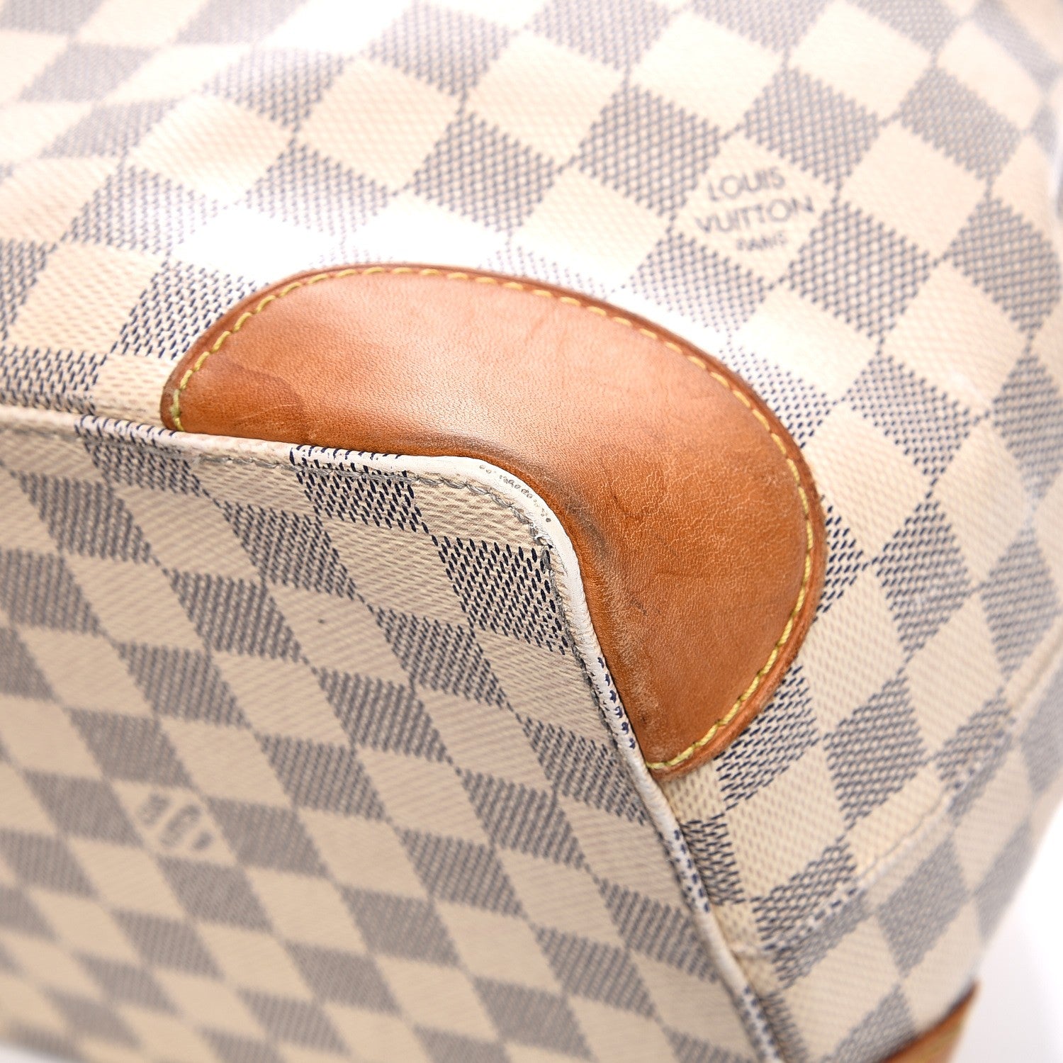 Louis Vuitton Damier Azur Hampstead MM 16 of 16