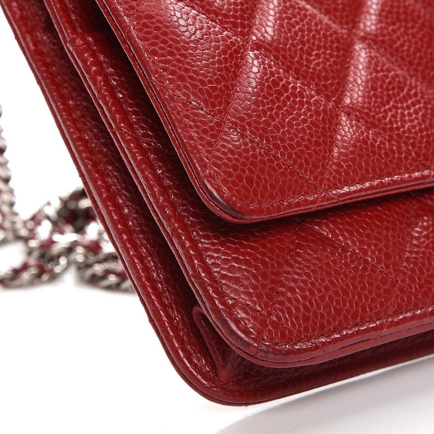 Caviar Quilted Wallet On Chain WOC Red