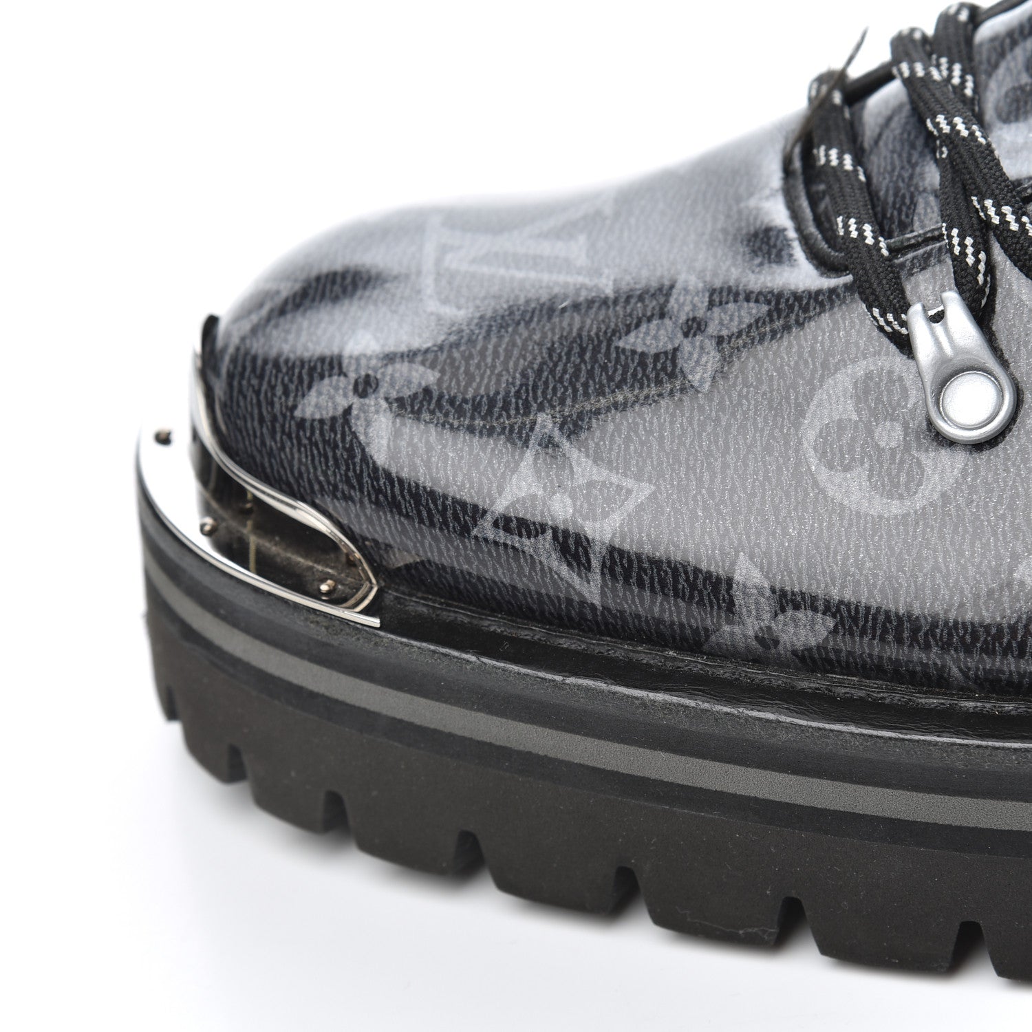 Louis Vuitton Monogram Eclipse Glaze Mens Outland Ankle Boots 9.5 8 of 17