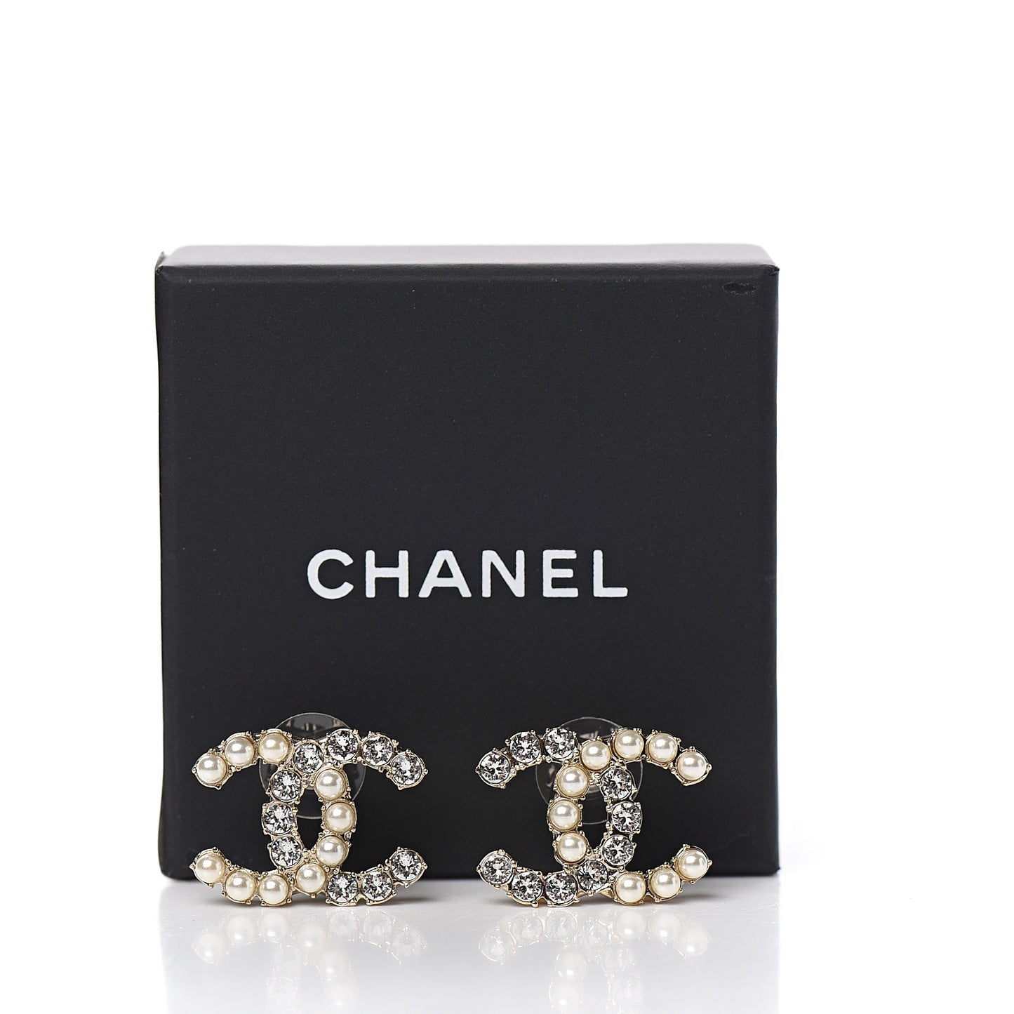 Crystal Pearl CC Dazzling Domino Earrings Gold
